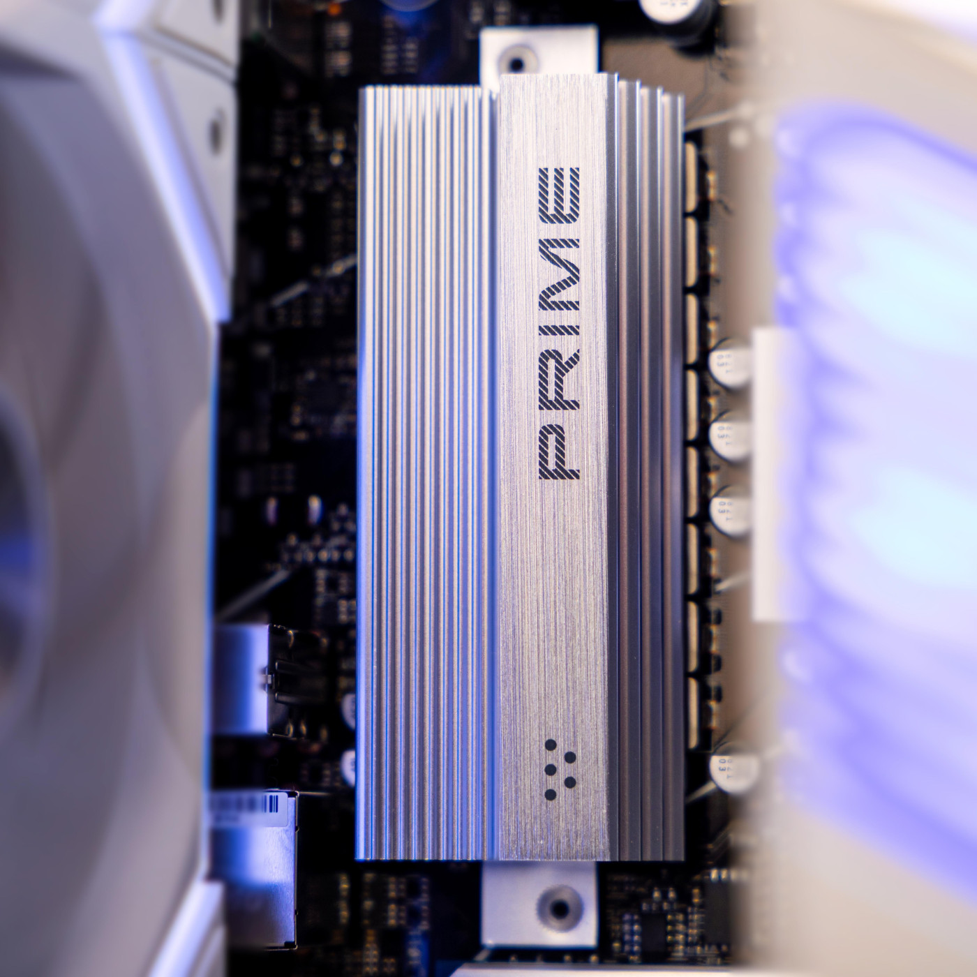 Компьютер CompX Hamster (RX 6800 XT, Ryzen 5 7500F, 32 Гб, SSD 500 Гб)