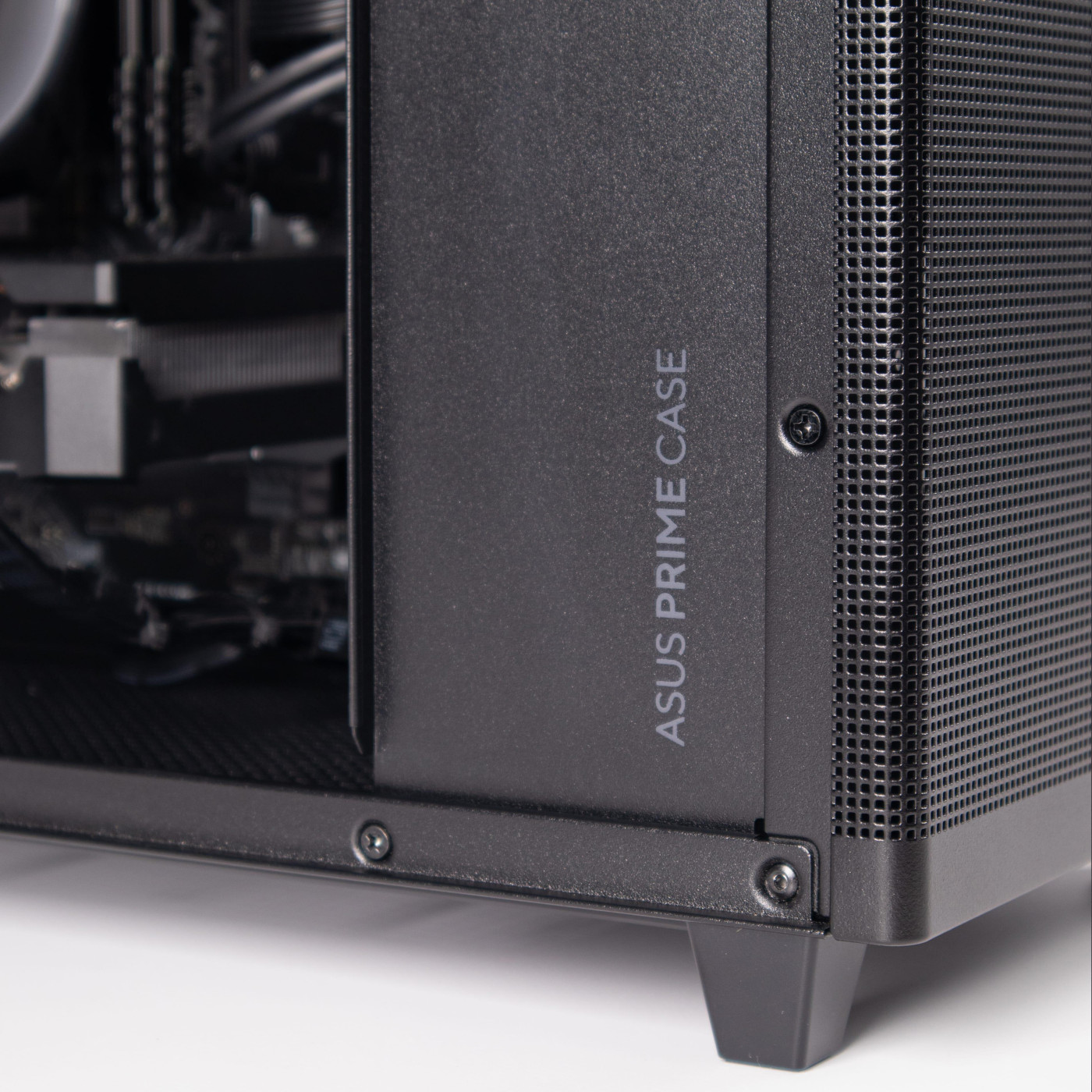 Компьютер CompX Master Prime Qube Black (RX 6600, Intel Core i3 12100F, DDR4 16 Гб, SSD 480 Гб)