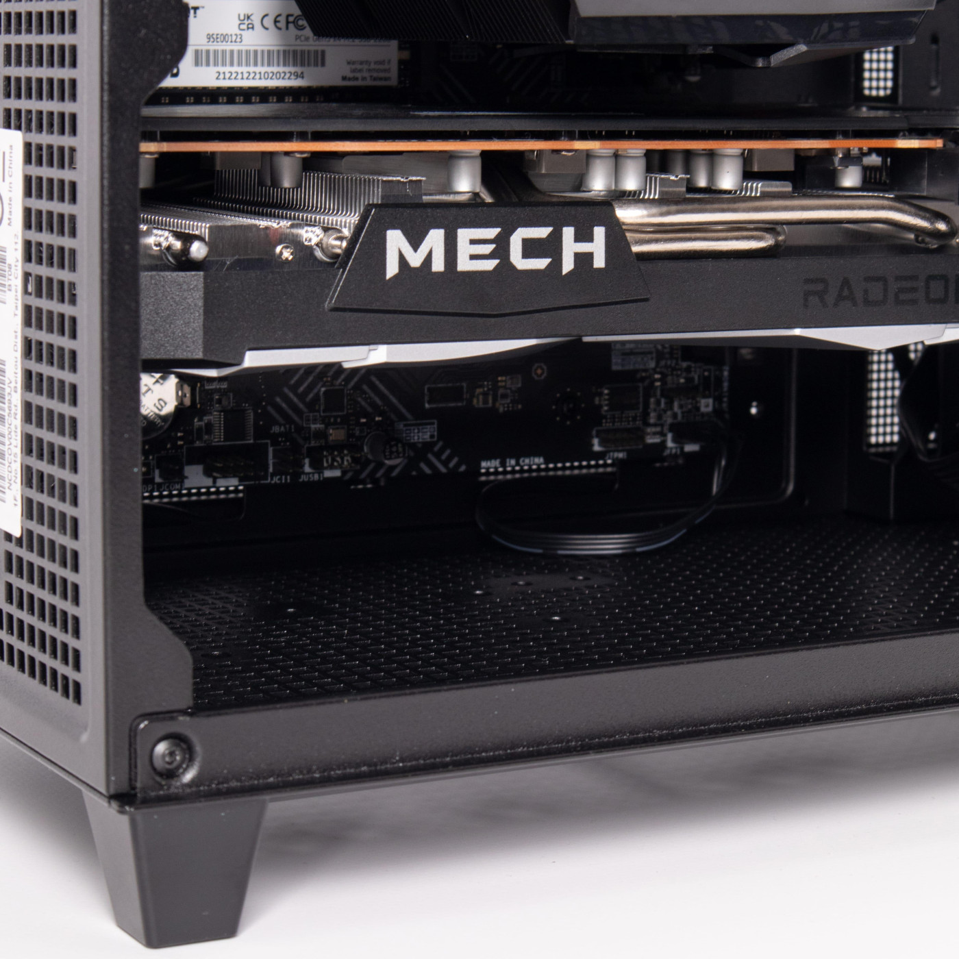 Компьютер CompX Master Prime Qube Black (RX 6600, Intel Core i3 12100F, DDR4 16 Гб, SSD 480 Гб)