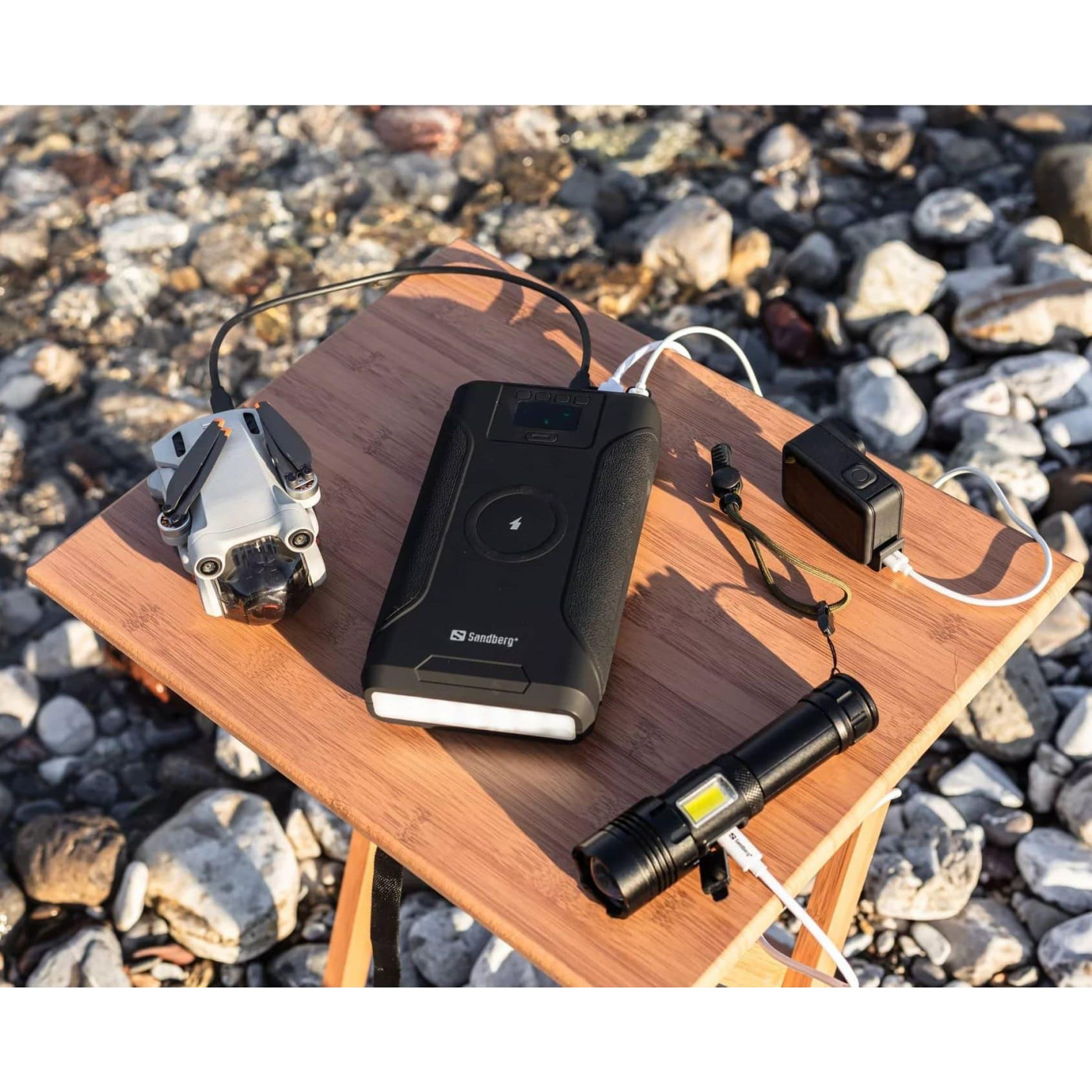 Павербанк Sandberg Black 76 800 mAh / 120 Вт (421-15)