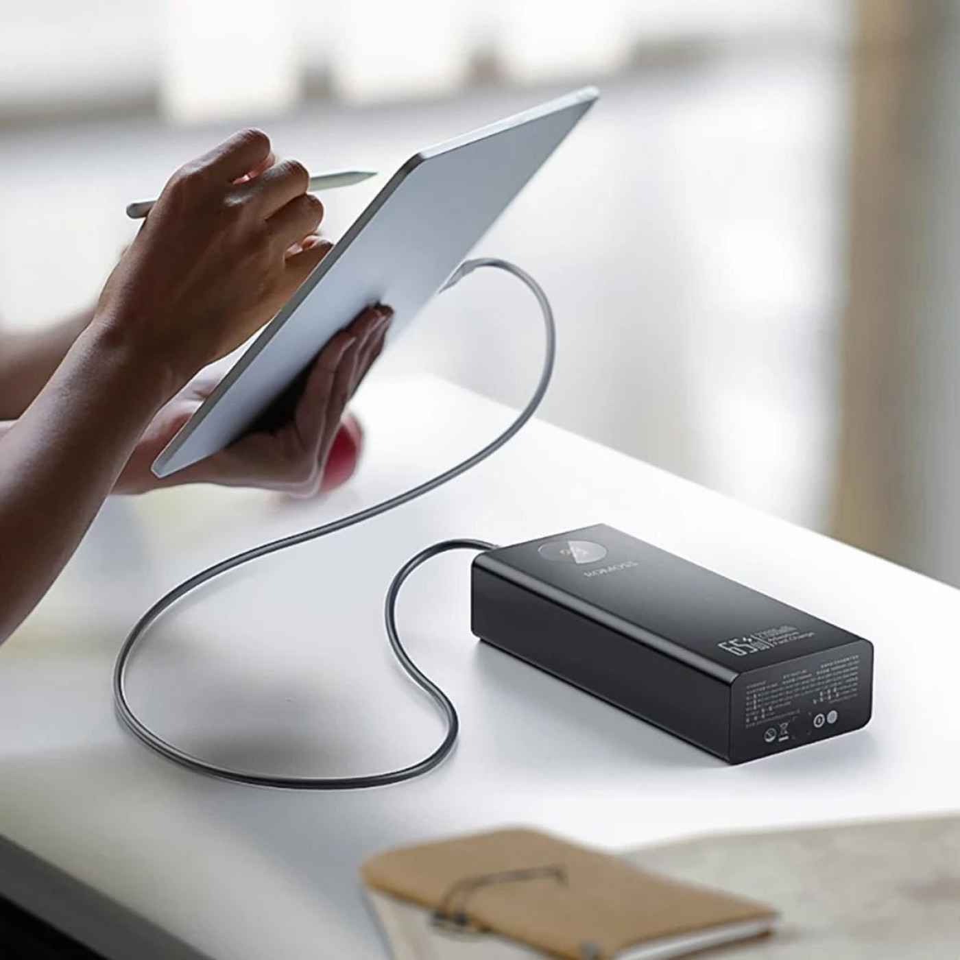 Универсальна мобильна батарея Romoss PEA27S Pro 27000mAh 65W Black (PEA27-282-2111H)