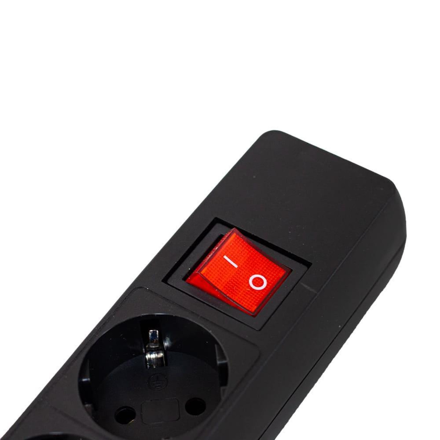 Фильтр сетевой GTL E06K, 6 розеток, 5 м, Black, 10А, до 2.3 кВт, выключатель, заземление, 3x0.75 мм² (GTL-XH-E06K-5B)