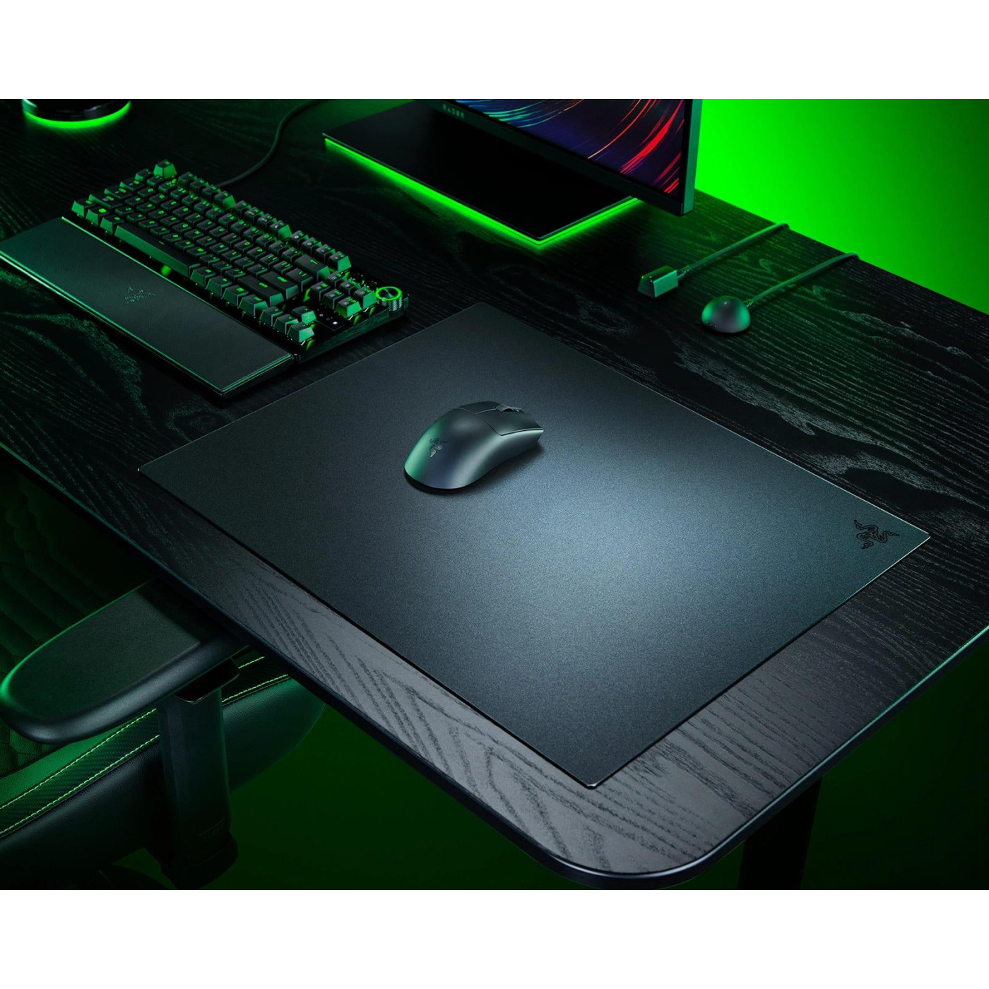 Игровая поверхность Razer Atlas PRO Black (RZ02-05760100-R3M1)
