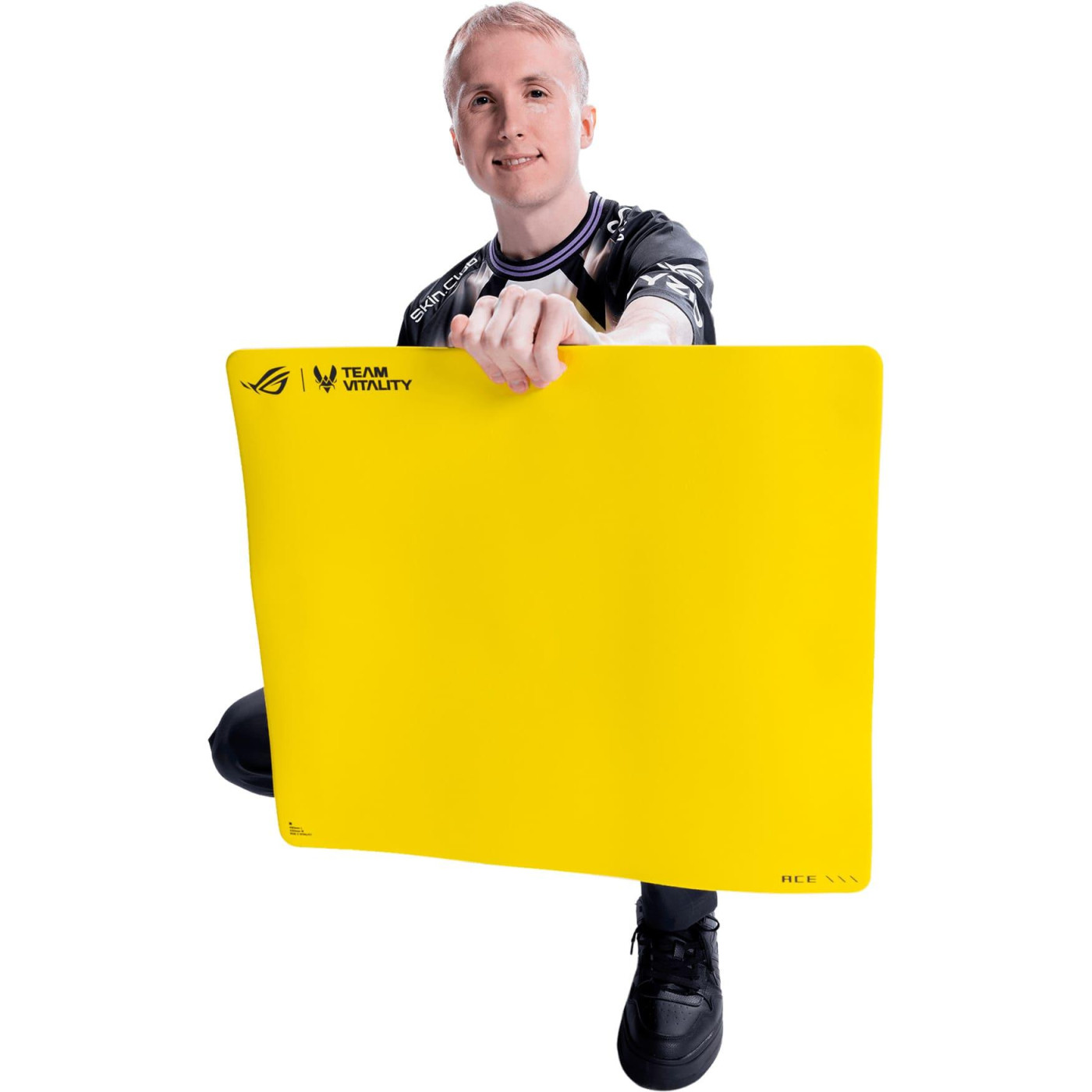 Ігрова поверхня ASUS ROG Hone Control Ace L (490x420x4mm) Vitality Edition (90MP04Z0-BPUA00)
