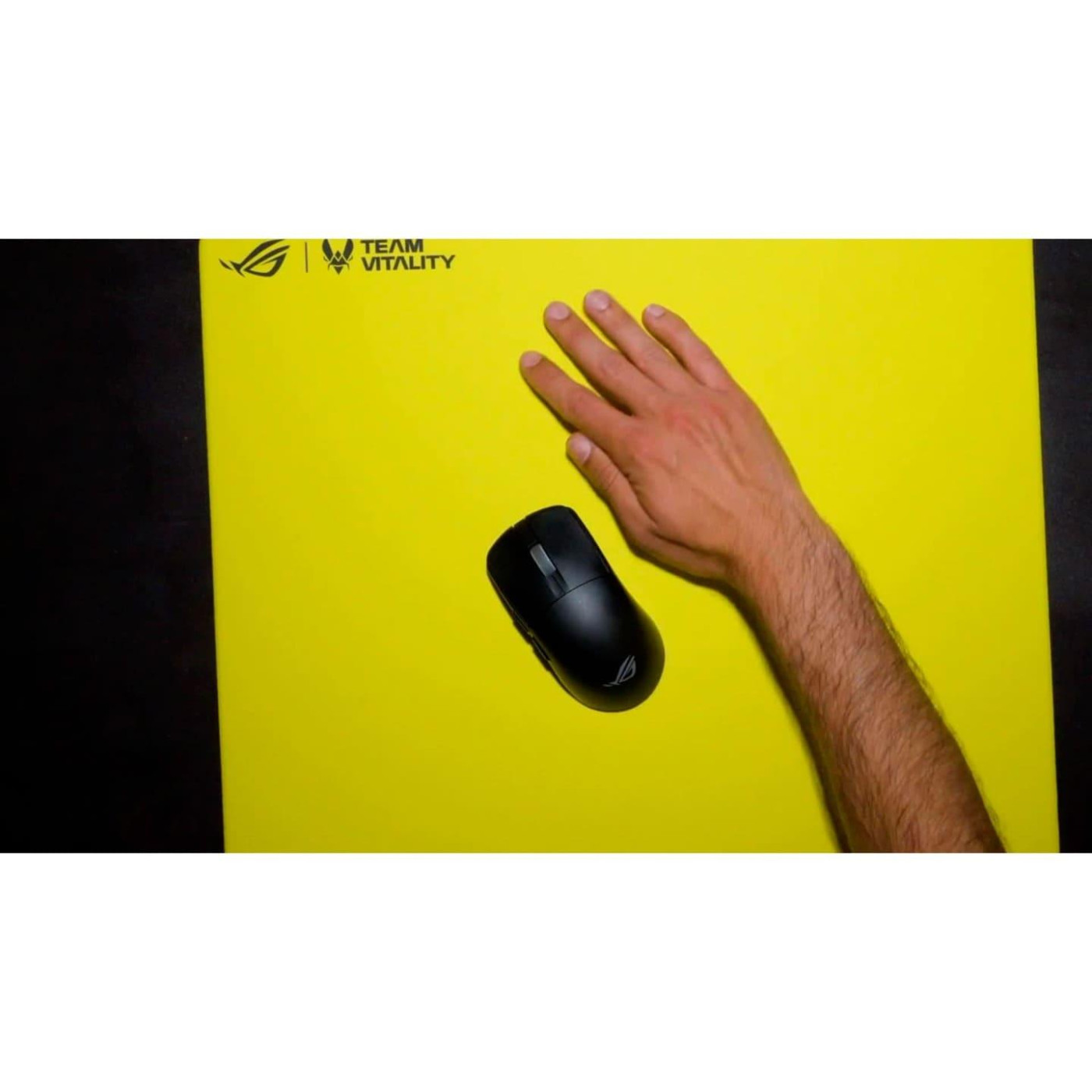 Ігрова поверхня ASUS ROG Hone Control Ace L (490x420x4mm) Vitality Edition (90MP04Z0-BPUA00)