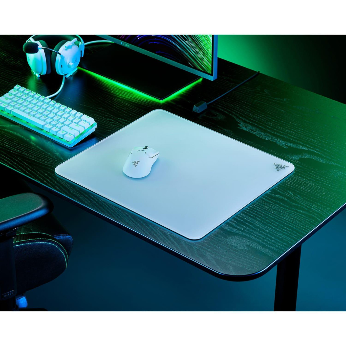 Игровая поверхность Razer Atlas White (RZ02-04890200-R3M1)