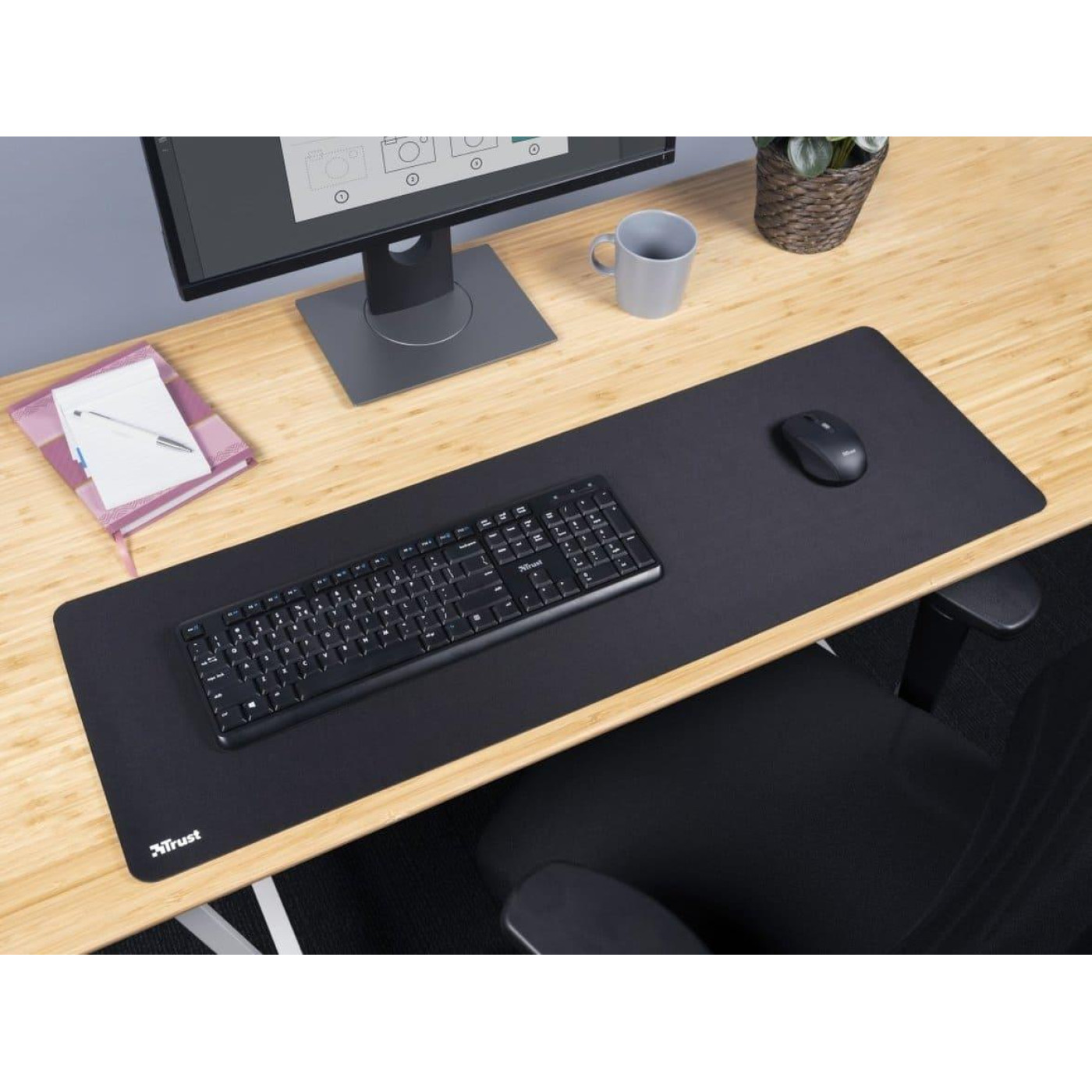 Ігрова поверхня Trust Mouse Pad XXL Black (930*300*3 мм) (24194_TRUST)