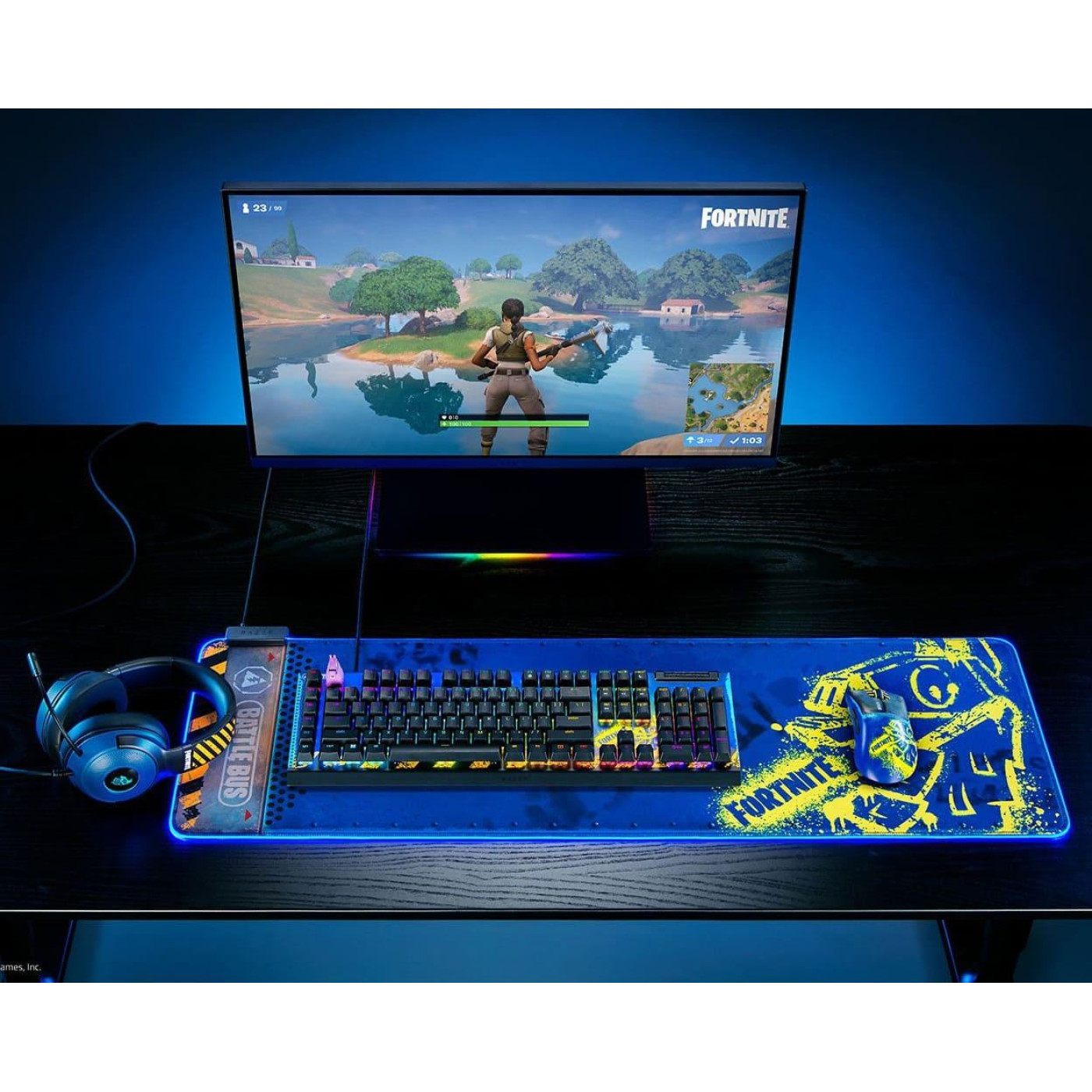 Игровая поверхность Razer Goliathus Extended Chroma, XXL (920х294х3мм), Fortnite Ed. (RZ02-02500800-R3M1)