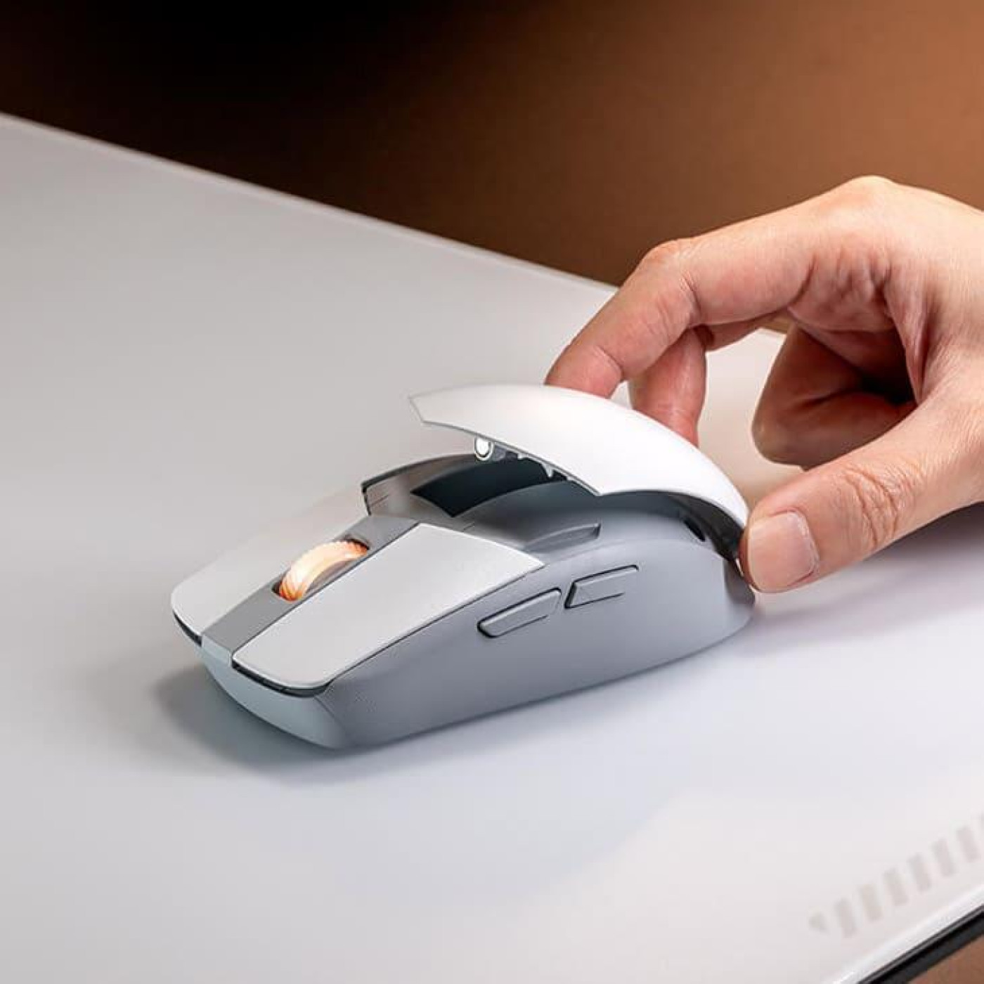 Миша ASUS ROG Strix Impact III Wireless White (90MP03D0-BMUA10)