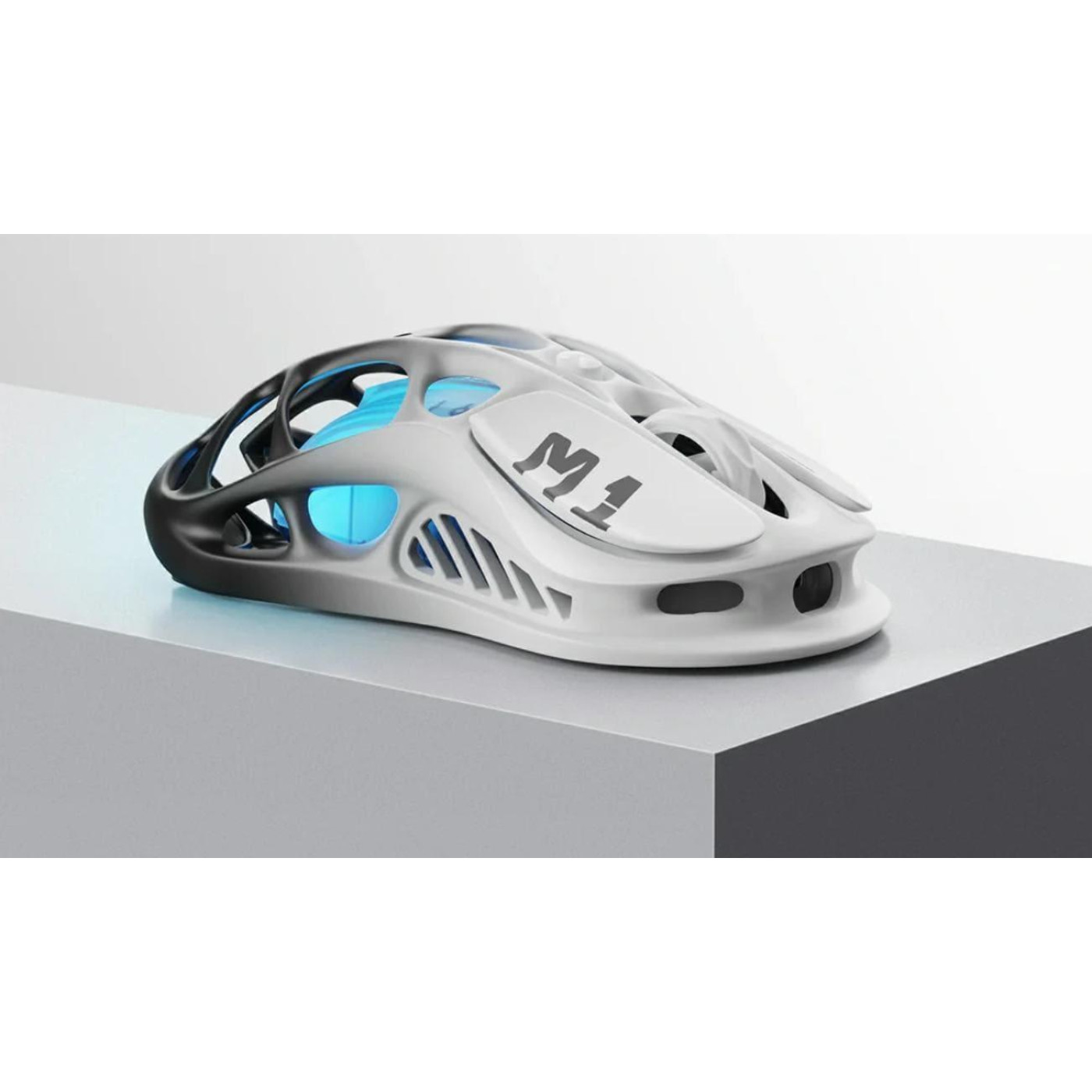 Мышь GravaStar Mercury M1 Pro, BT/WL/USB-A, RGB, чорно-билий (GRAVASTARM1PRO_GBLK)