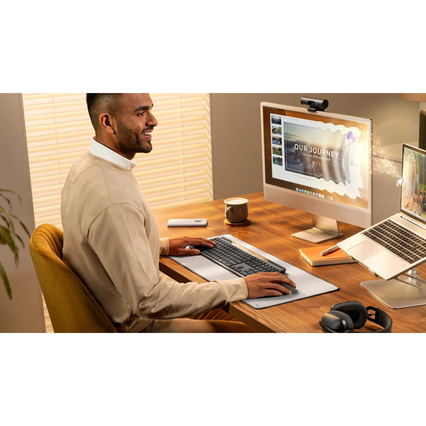 Клавиатура Logitech Slim Solar+ 2.4GHZ/BT Graphite (920-013764)