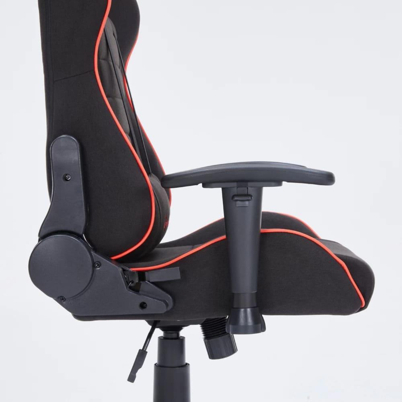 Игровое кресло GamePro GC575FB Black Red Fabric (GC575FB)