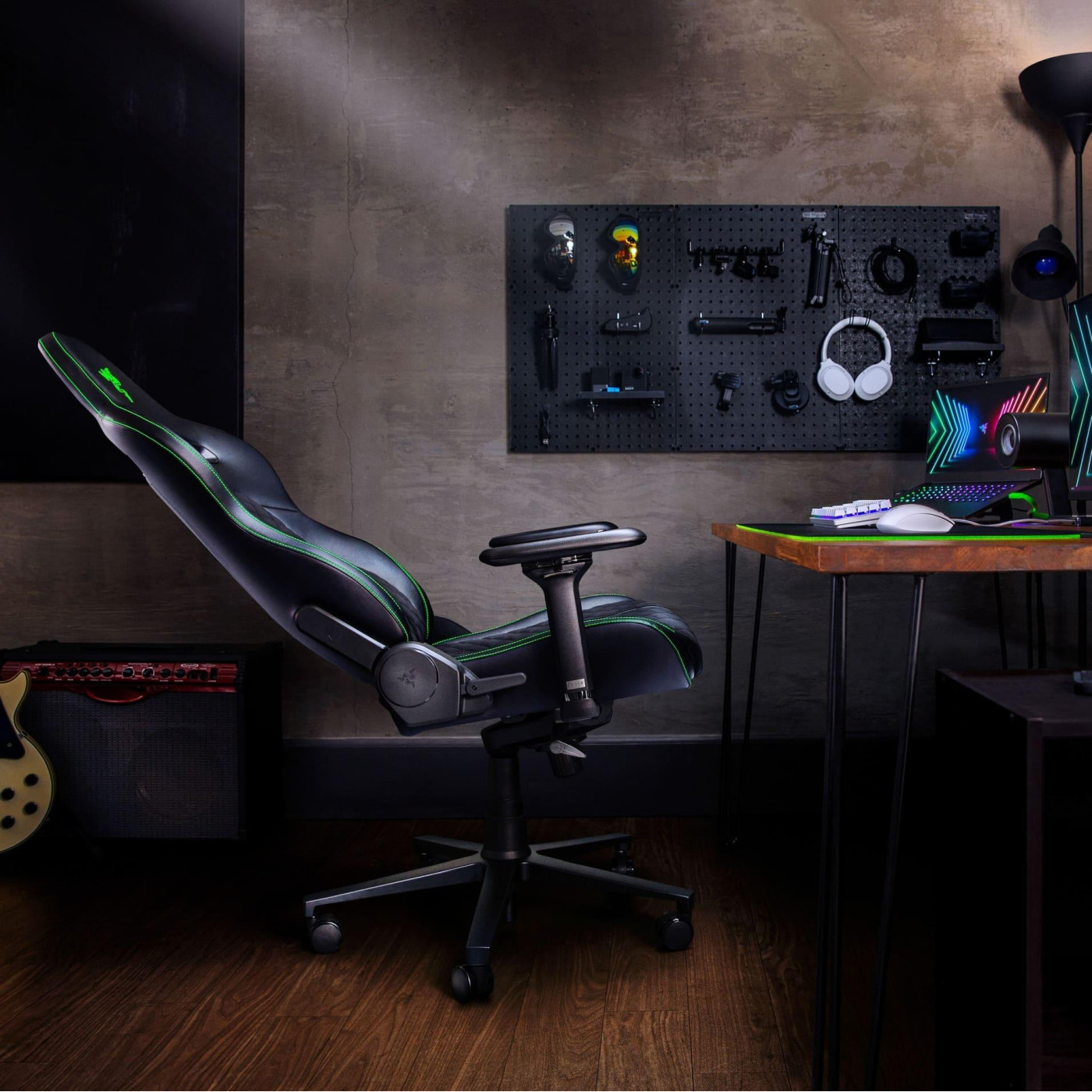 Ігрове крісло Razer Enki Black (RZ38-03720300-R3G1)