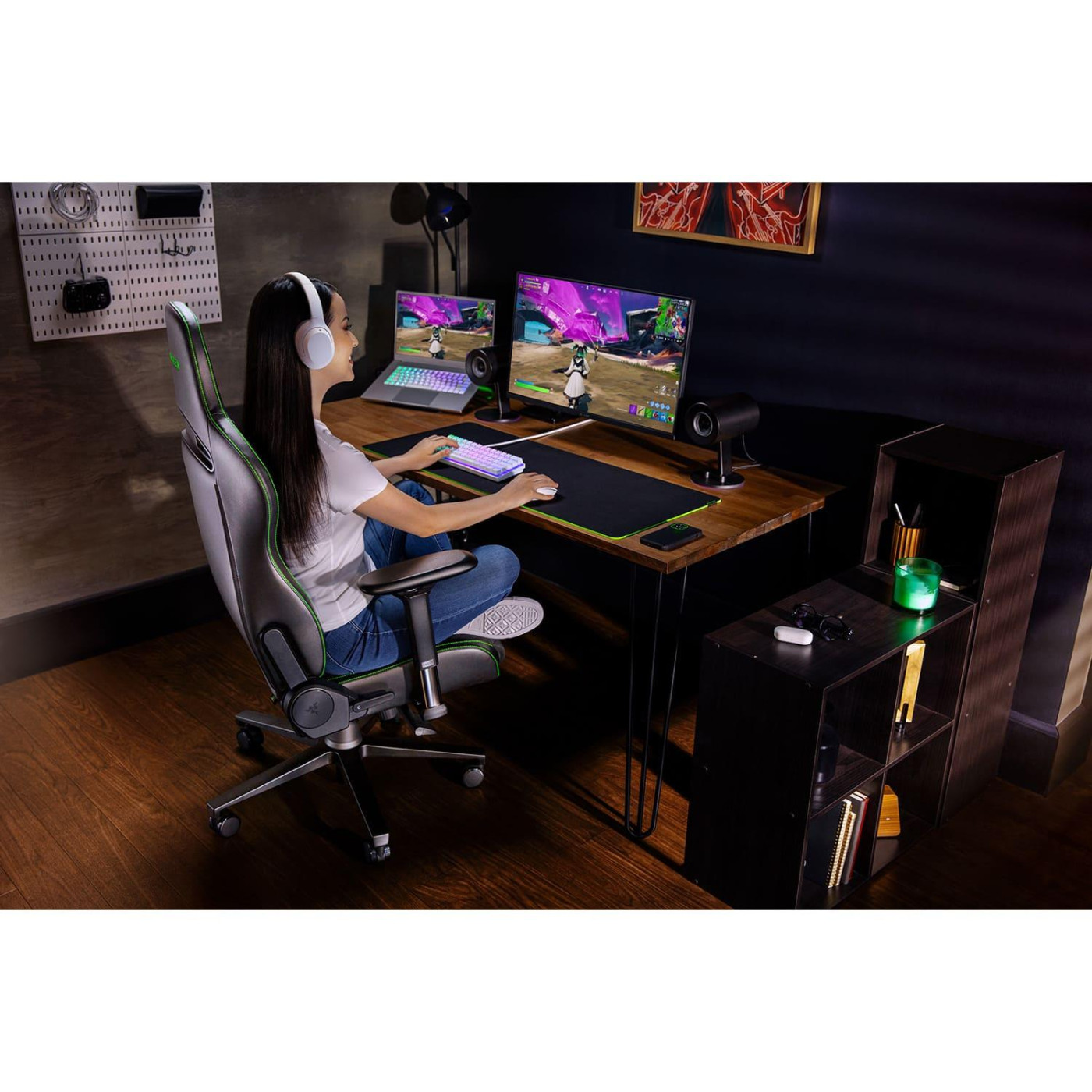 Игровое кресло Razer Enki Green (RZ38-03720100-R3G1)