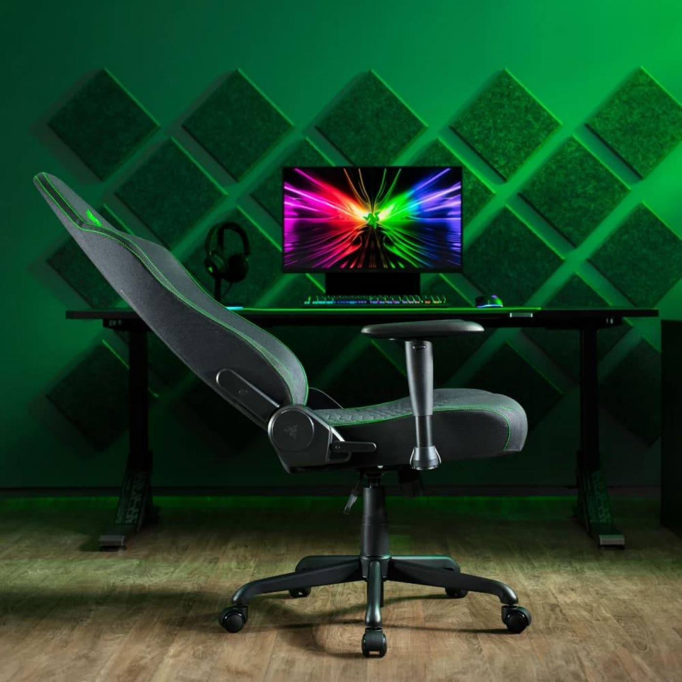 Игровое кресло Razer Iskur V2 Fabric Black (RZ38-05310100-R3G1)