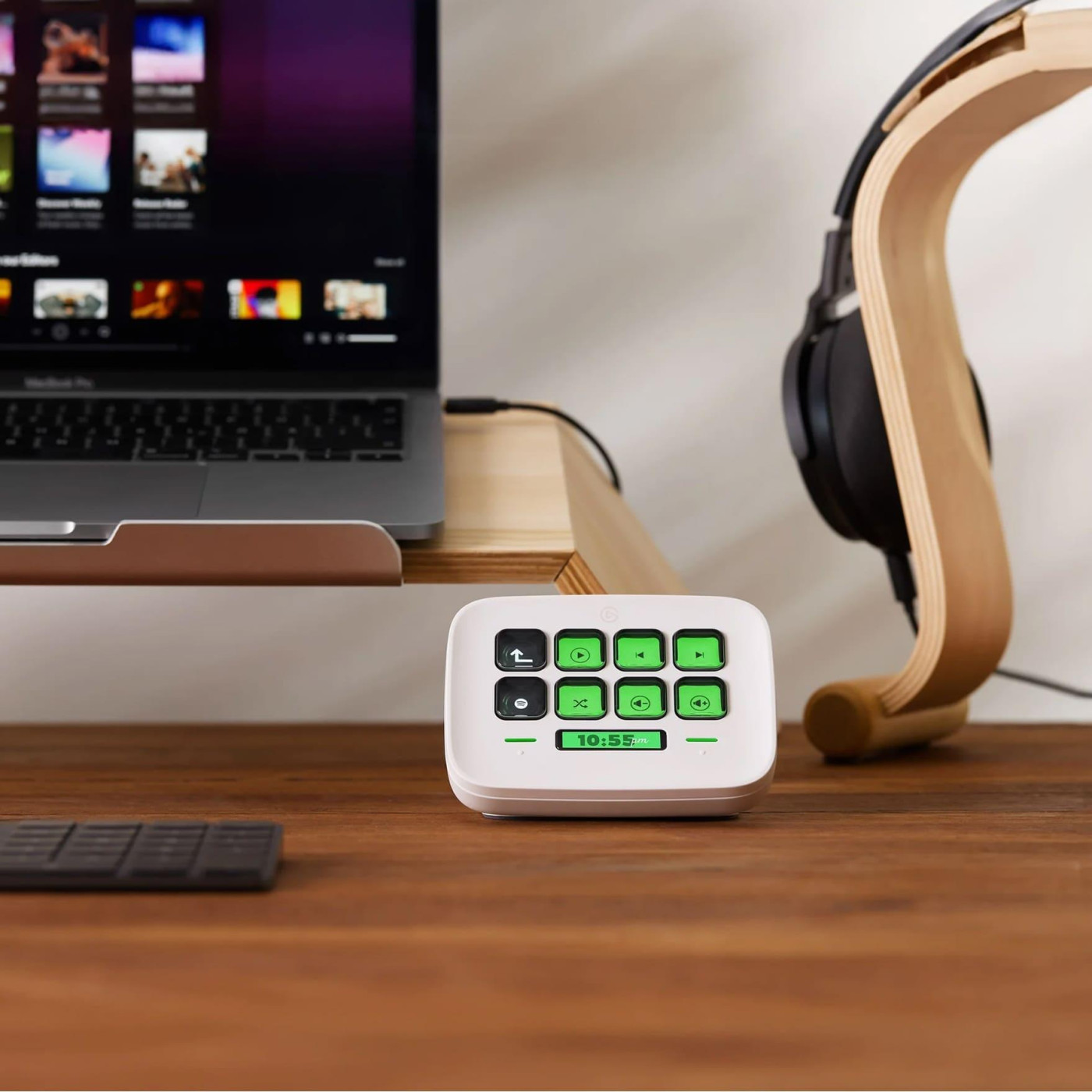 Контроллер Elgato Stream Deck Neo White (10GBJ9901)