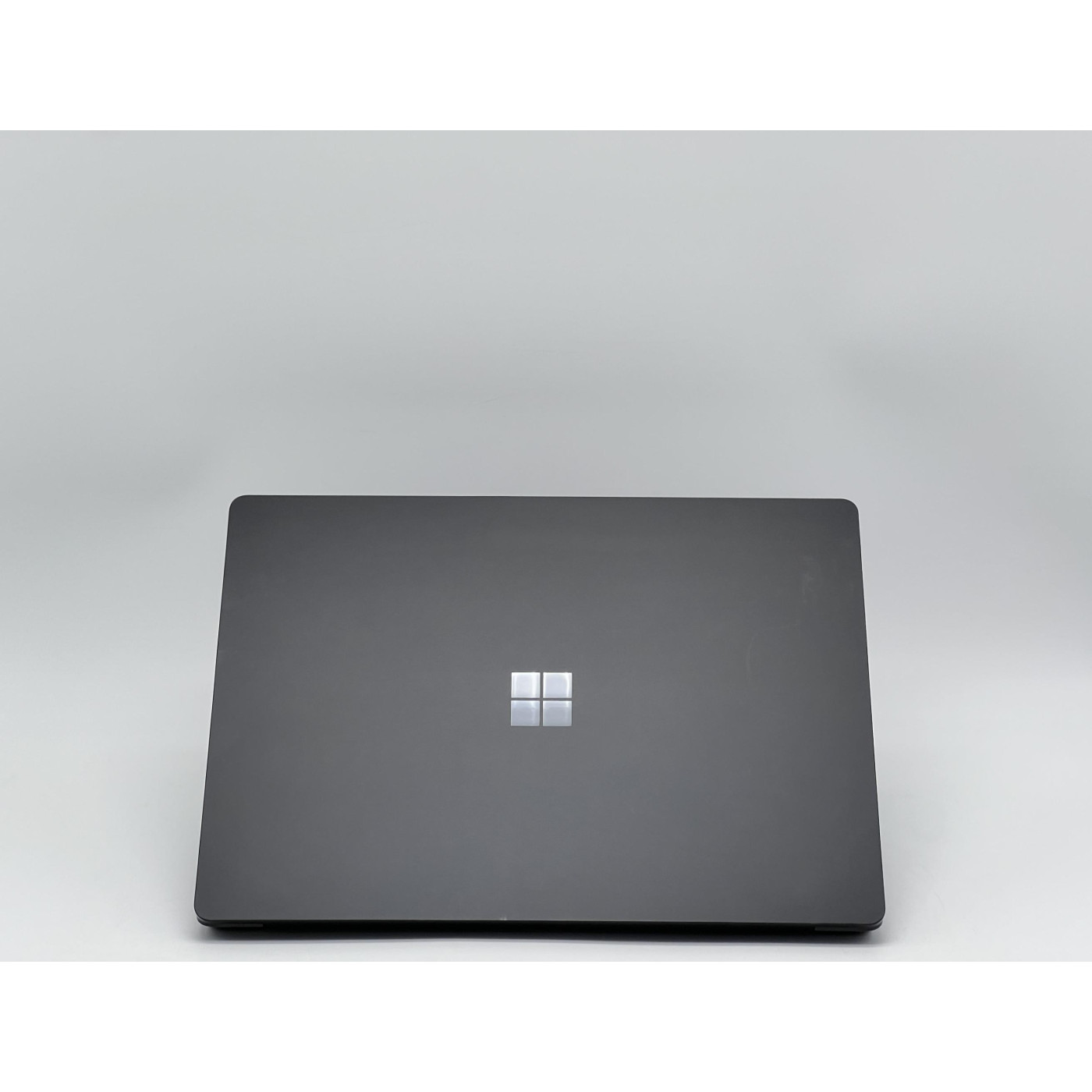 Ноутбук Microsoft 13,5