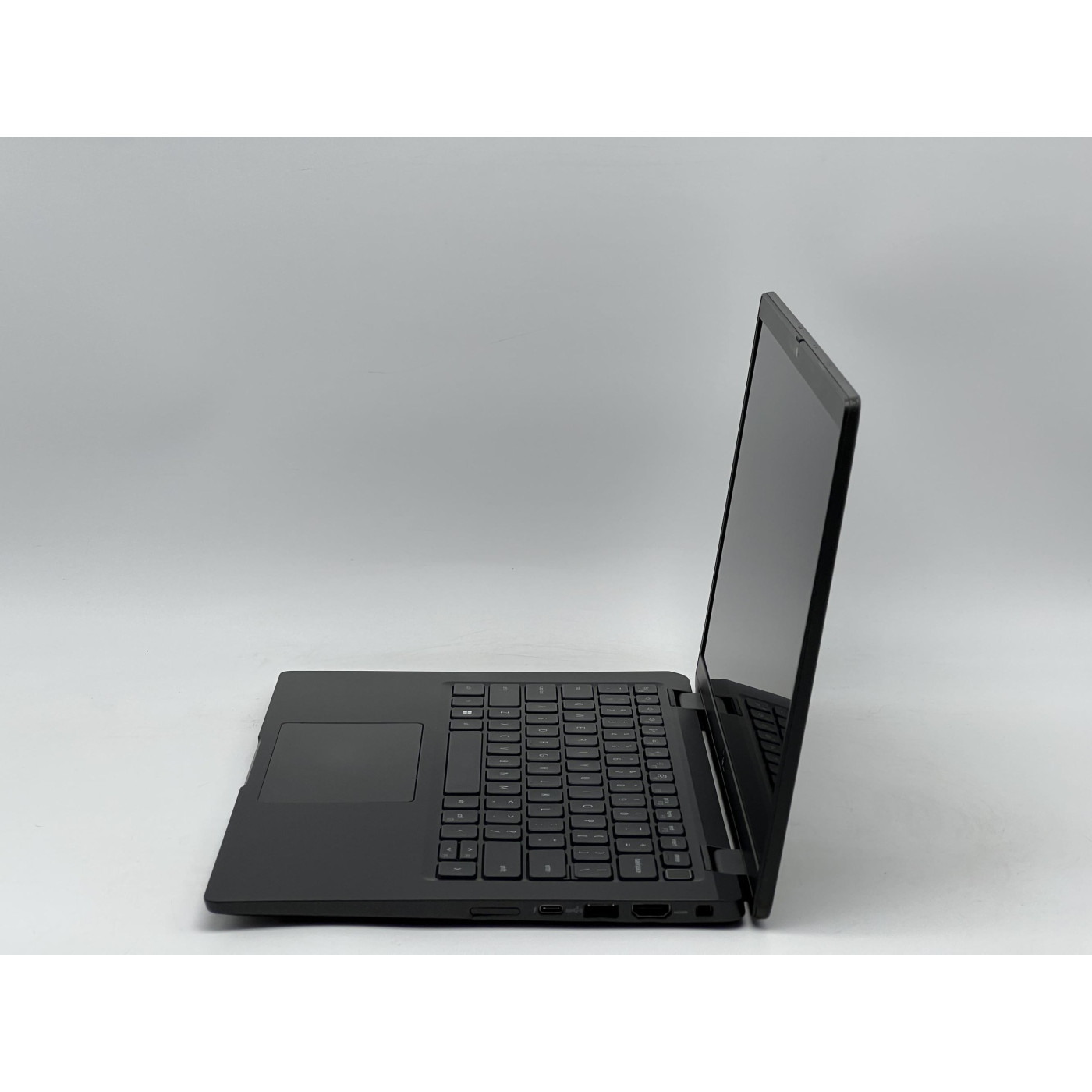 Ноутбук Dell 14 Latitude 7430 FHD IPS/Intel Core i5-1245U/16GB/240GB SSD/Intel Iris Xe Graphics/DOS/Black (SH2607979) Б/у