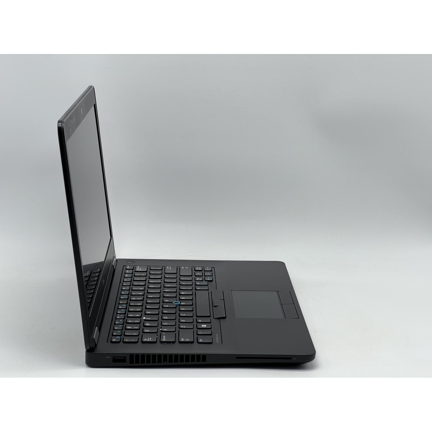 Ноутбук Dell 14 Latitude E5470 FHD IPS/Intel Core i5-6440HQ/8GB/120GB SSD/Intel HD Graphics 530/DOS/Black (SH2606595) Б/у