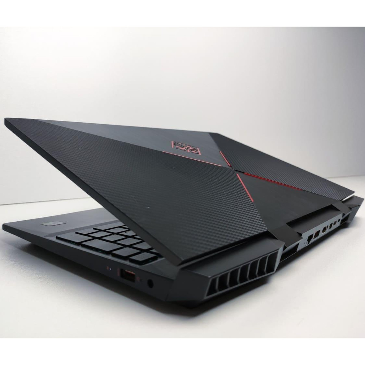 Ноутбук Hewlett Packard HP OMEN 15.6