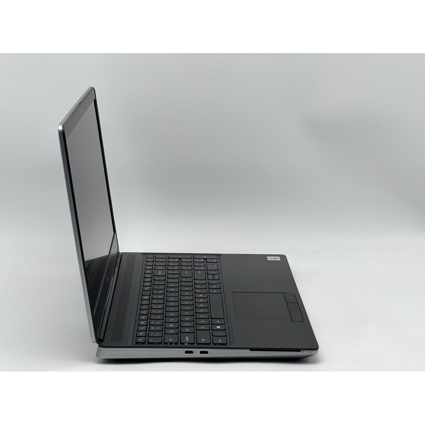 Ноутбук Dell 15.6 Precision 7550 FHD IPS/Intel Core i9-10885H/32GB/480GB SSD/NVIDIA Quadro RTX 5000 Max-Q 16GB/DOS/Gray (SH2610206) Б/у