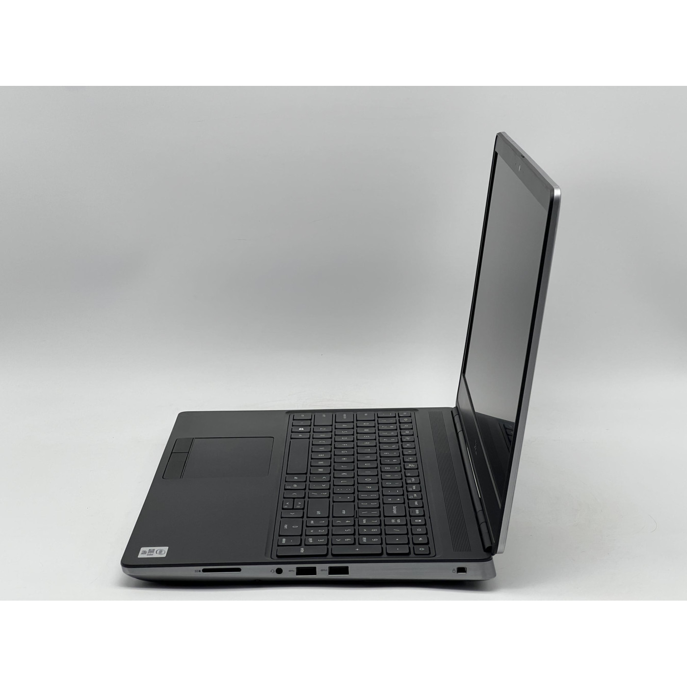 Ноутбук Dell 15.6 Precision 7550 FHD IPS/Intel Core i9-10885H/32GB/480GB SSD/NVIDIA Quadro RTX 5000 Max-Q 16GB/DOS/Gray (SH2610206) Б/у