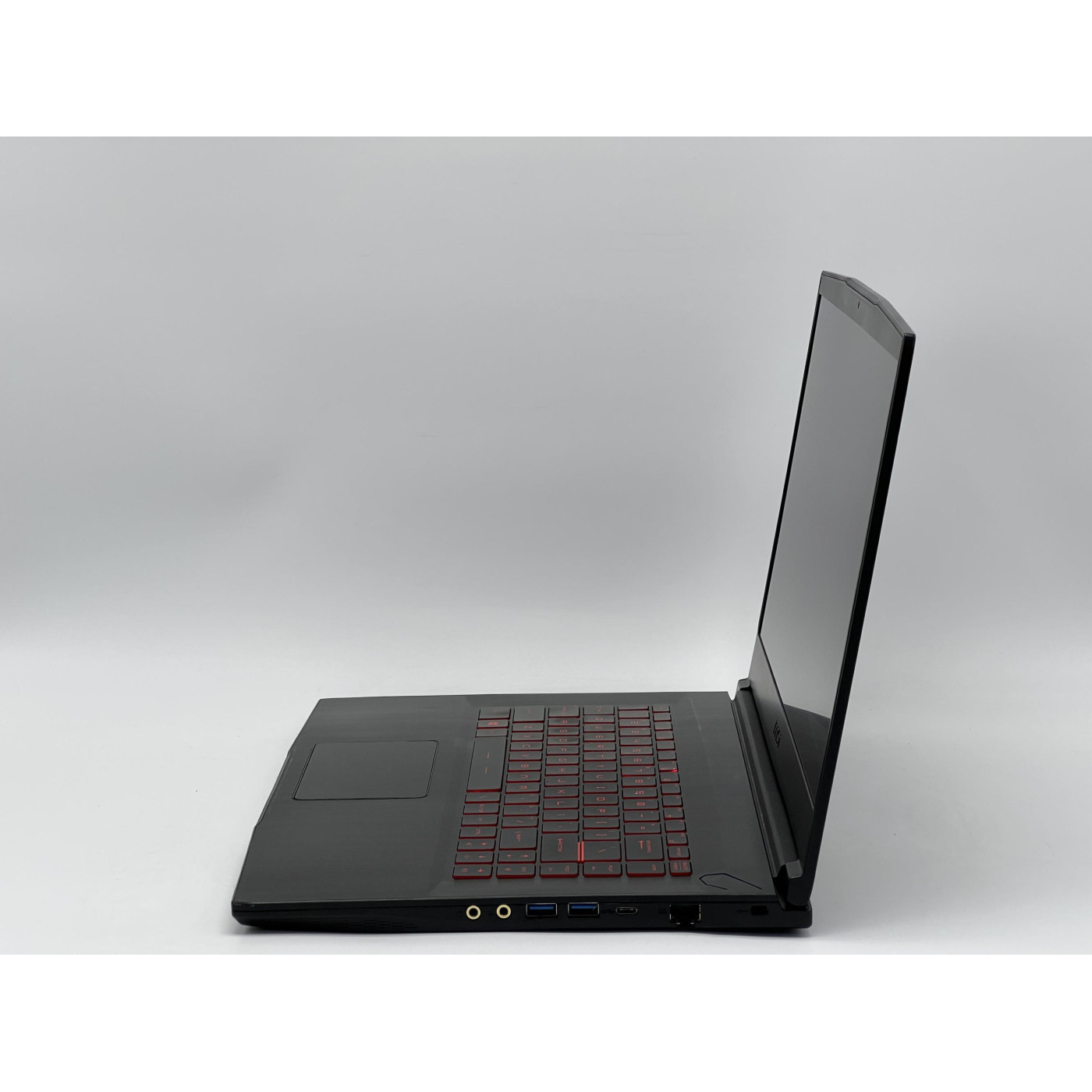 Ноутбук MSI 15.6
