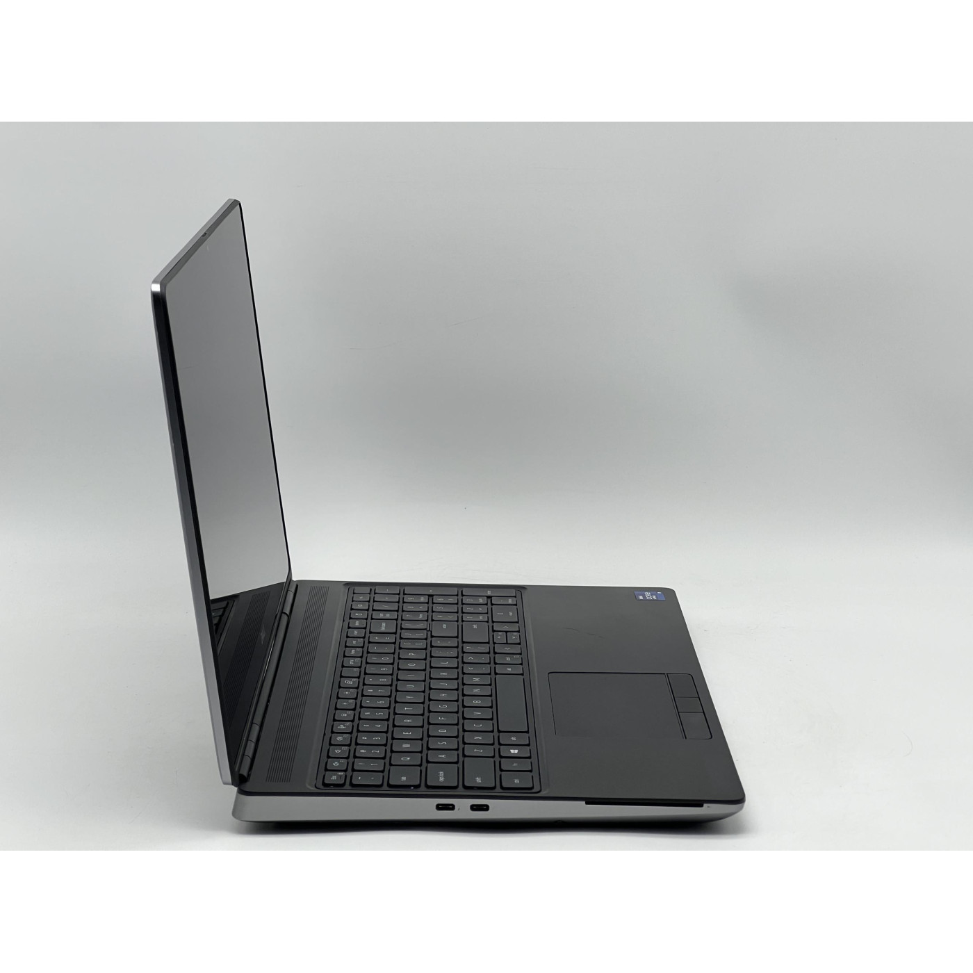 Ноутбук Dell 15.6 Precision 7560 FHD IPS/Intel Core i9-11950H/16GB/480GB SSD/NVIDIA RTX A4000 8GB/DOS/Gray (SH2610203) Б/у