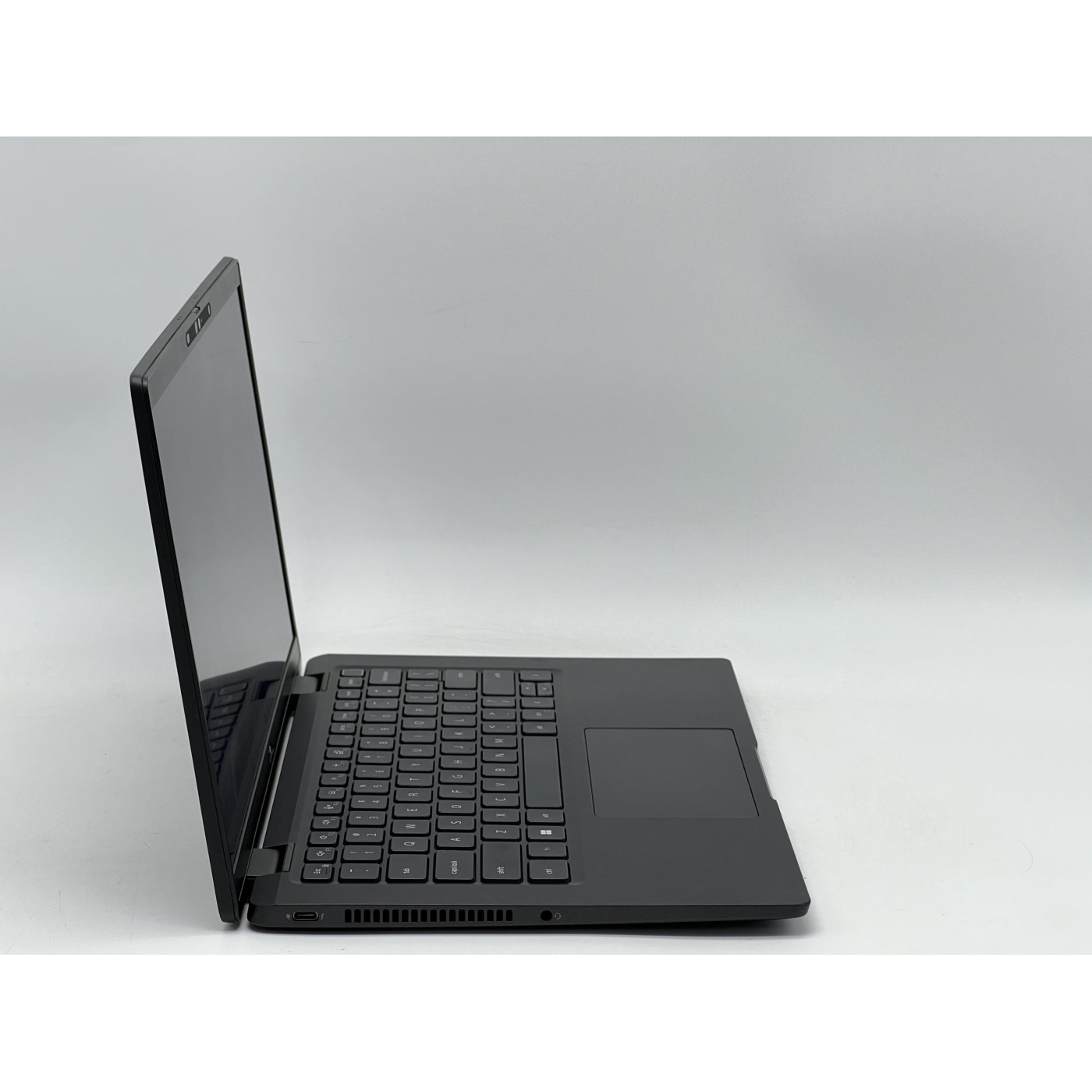 Ноутбук Dell 14 Latitude 7420 FHD IPS/Intel Core i5-1145G7/16GB/240GB SSD/Intel Iris Xe Graphics/DOS/Black (SH26061603) Б/у