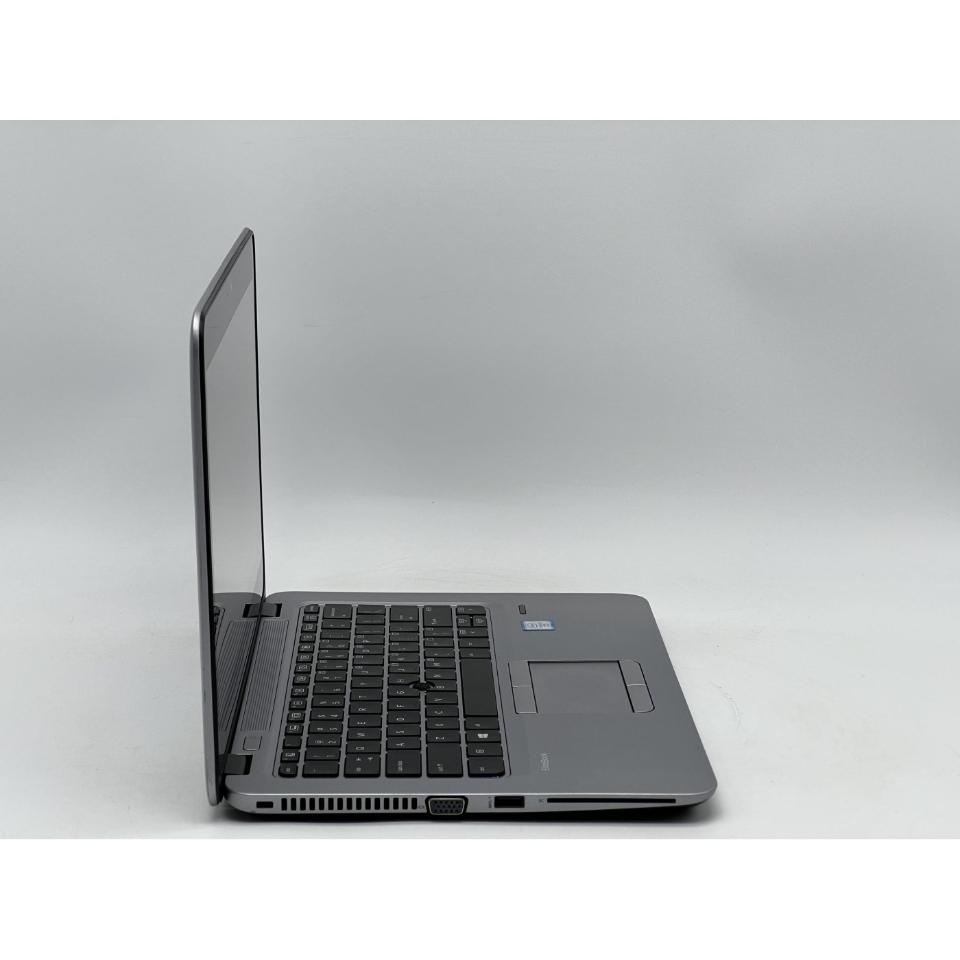 Ноутбук HP 12.5 EliteBook 820 G3 FHD IPS/Intel Core i5-6300U/8GB/120GB SSD/Intel HD Graphics 520/DOS/Silver (SH2606961) Б/у