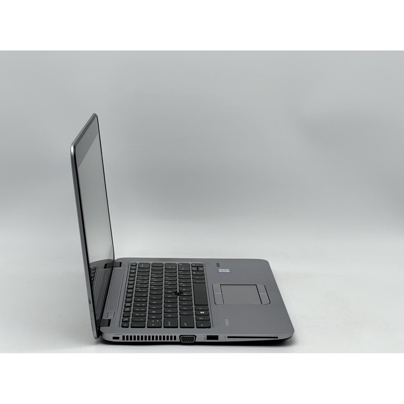 Ноутбук HP 12.5 EliteBook 820 G3 FHD IPS/Intel Core i5-6300U/8GB/120GB SSD/Intel HD Graphics 520/DOS/Silver (SH2606962) Б/у