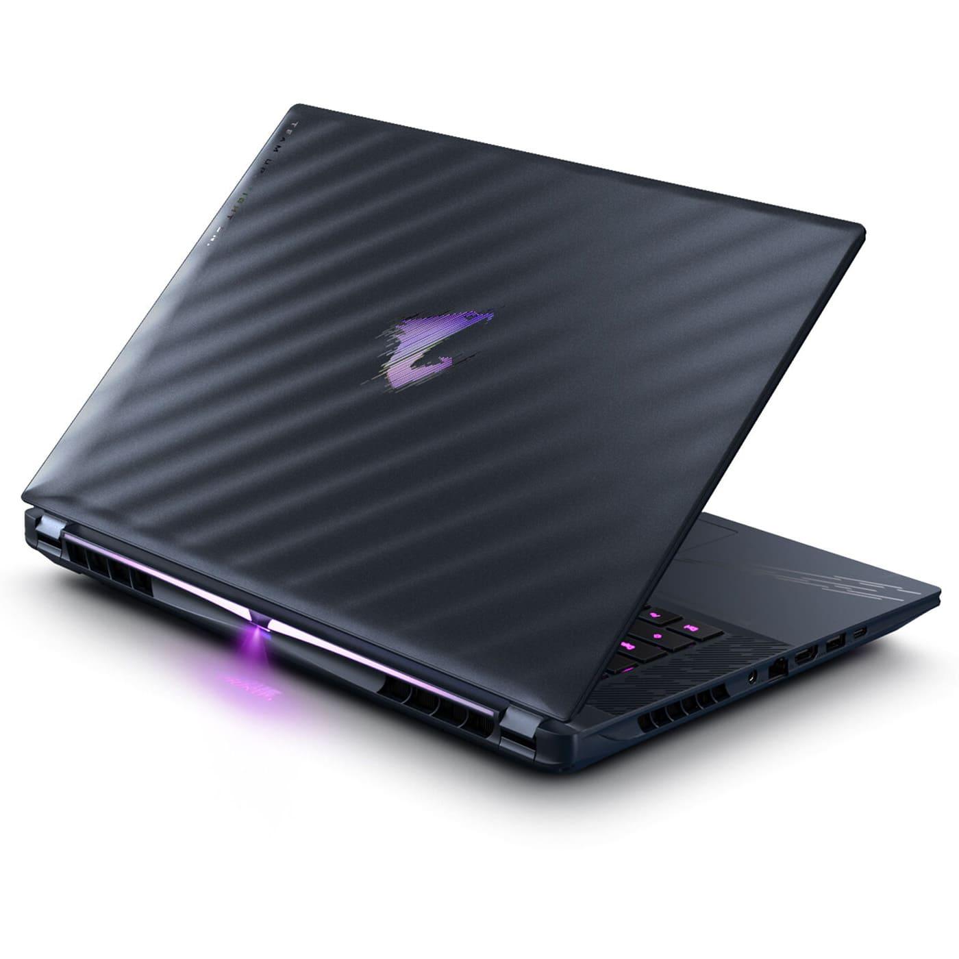 Ноутбук Gigabyte 16 AORUS Master 16 QHD OLED 240Hz/Intel ARL HX Ultra 9/32GB/2TB SSD/RTX 5080 16GB/W11/Black (AORUS_16_BYHC5UAE65S)