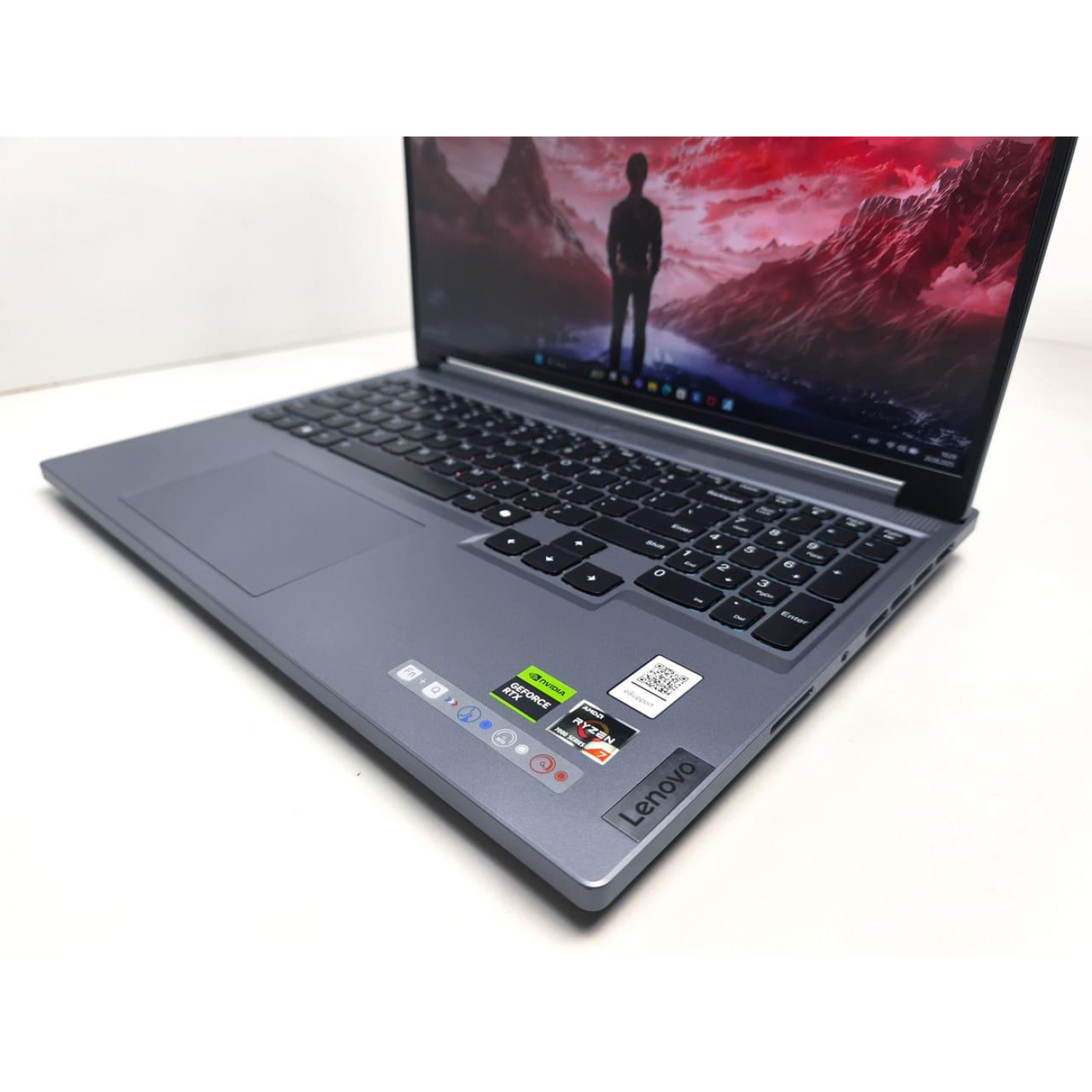 Ноутбук Lenovo 16 Legion Slim 5 2K 165Hz/Ryzen 7 7435HS/16GB/1TB/RTX 4070 8GB/DOS (83EXX004US) FR