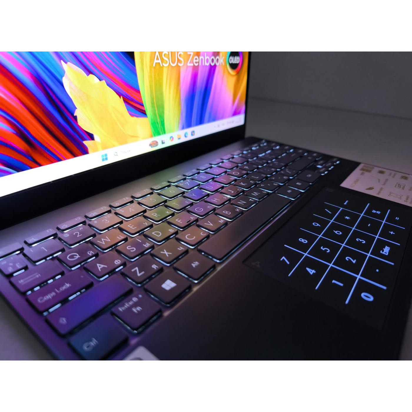 Ноутбук ASUS 13.3