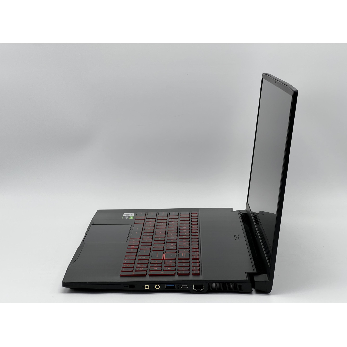 Ноутбук MSI 17.3