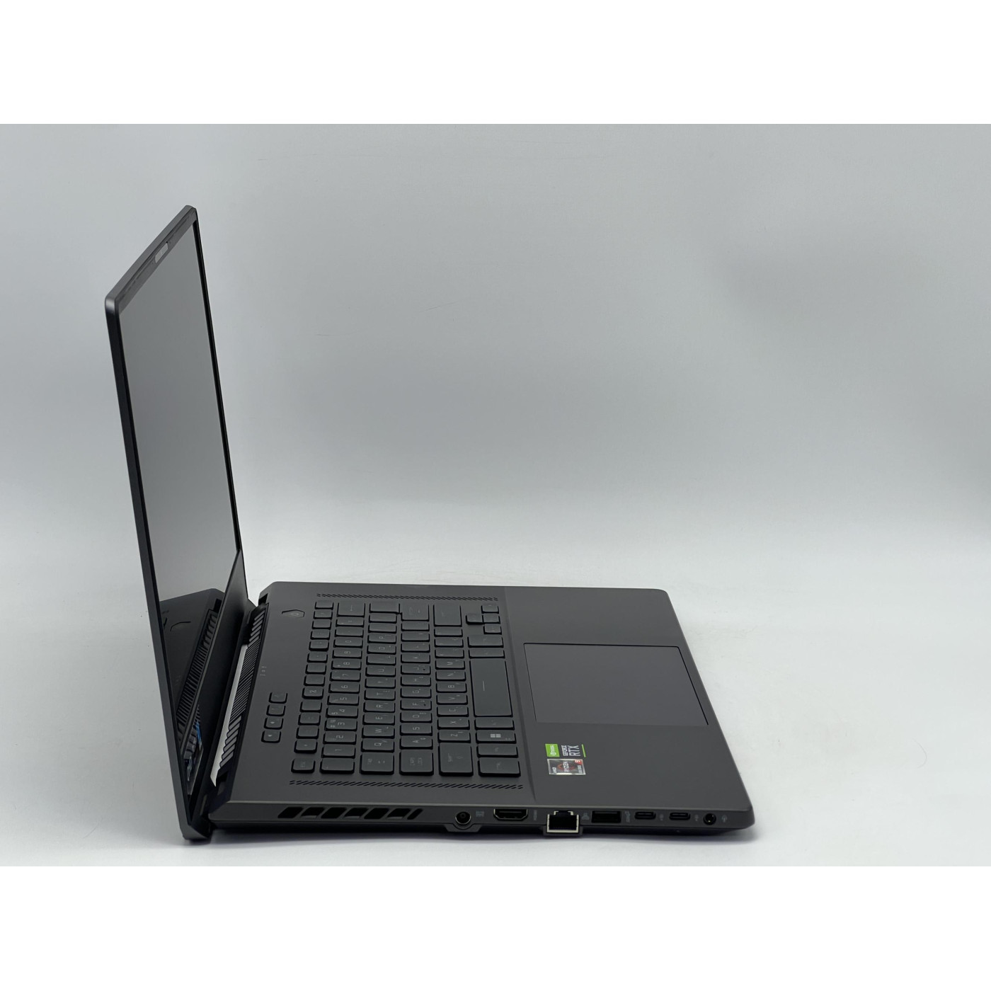 Ноутбук ASUS 15.6 ROG Zephyrus G15 2560x1440 165Hz IPS/AMD Ryzen 9 6900HS/24GB/512GB SSD/NVIDIA GeForce RTX 3060 6GB/Windows/Eclipse Gray (SH24051061) Б/в