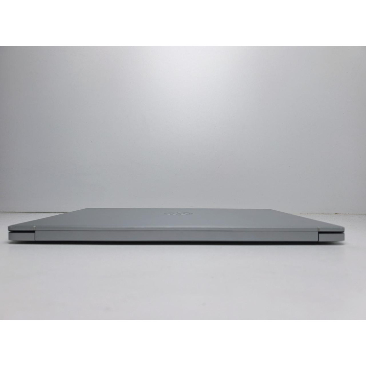 Ноутбук HP 17.3 17-cn3000 FHD IPS/Intel Core i5-1334U/8GB/512GB SSD/Intel Iris Xe Graphics/DOS/Natural Silver (13539) Б/в