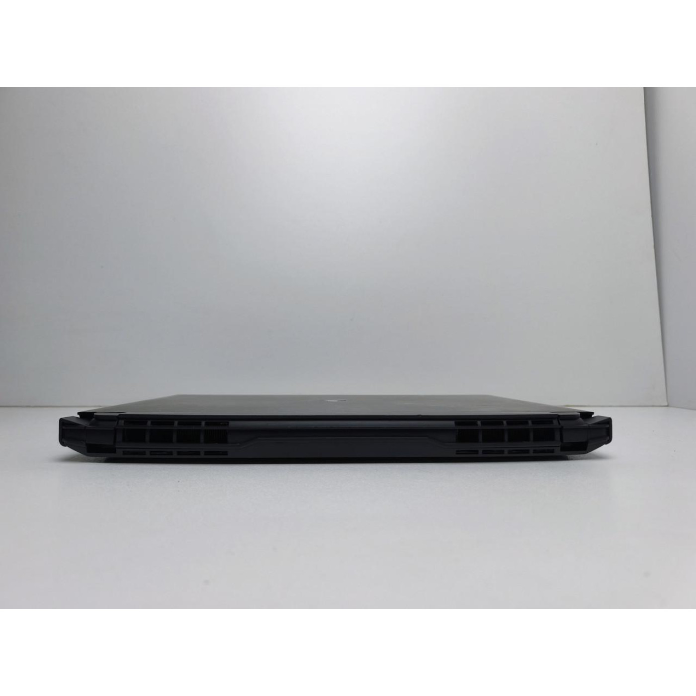 Ноутбук GIGABYTE 15.6 AORUS 15P / 15G FHD IPS 240Hz/Intel Core i7-11800H/16GB/1TB SSD/NVIDIA GeForce RTX 3070 8GB/DOS/Black (14383) Б/у
