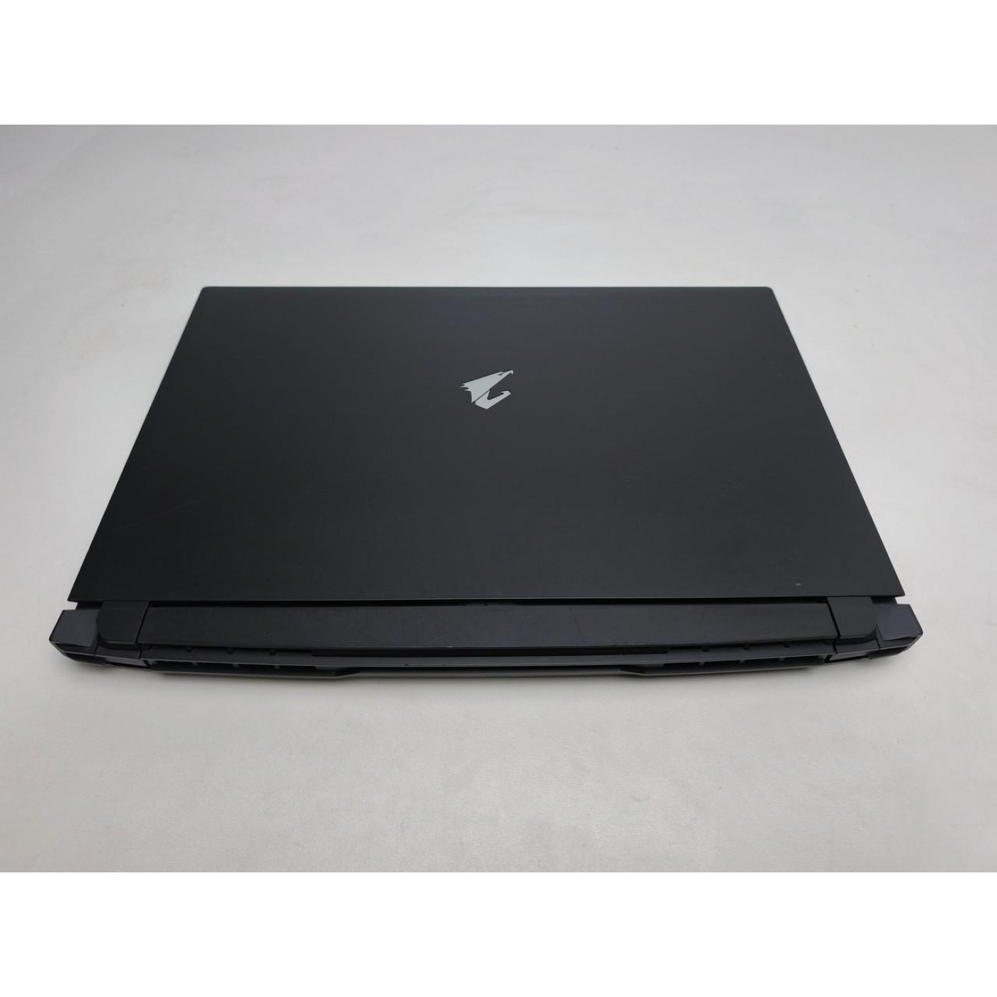 Ноутбук GIGABYTE 15.6 AORUS 15P / 15G FHD IPS 240Hz/Intel Core i7-11800H/16GB/1TB SSD/NVIDIA GeForce RTX 3070 8GB/DOS/Black (14383) Б/у