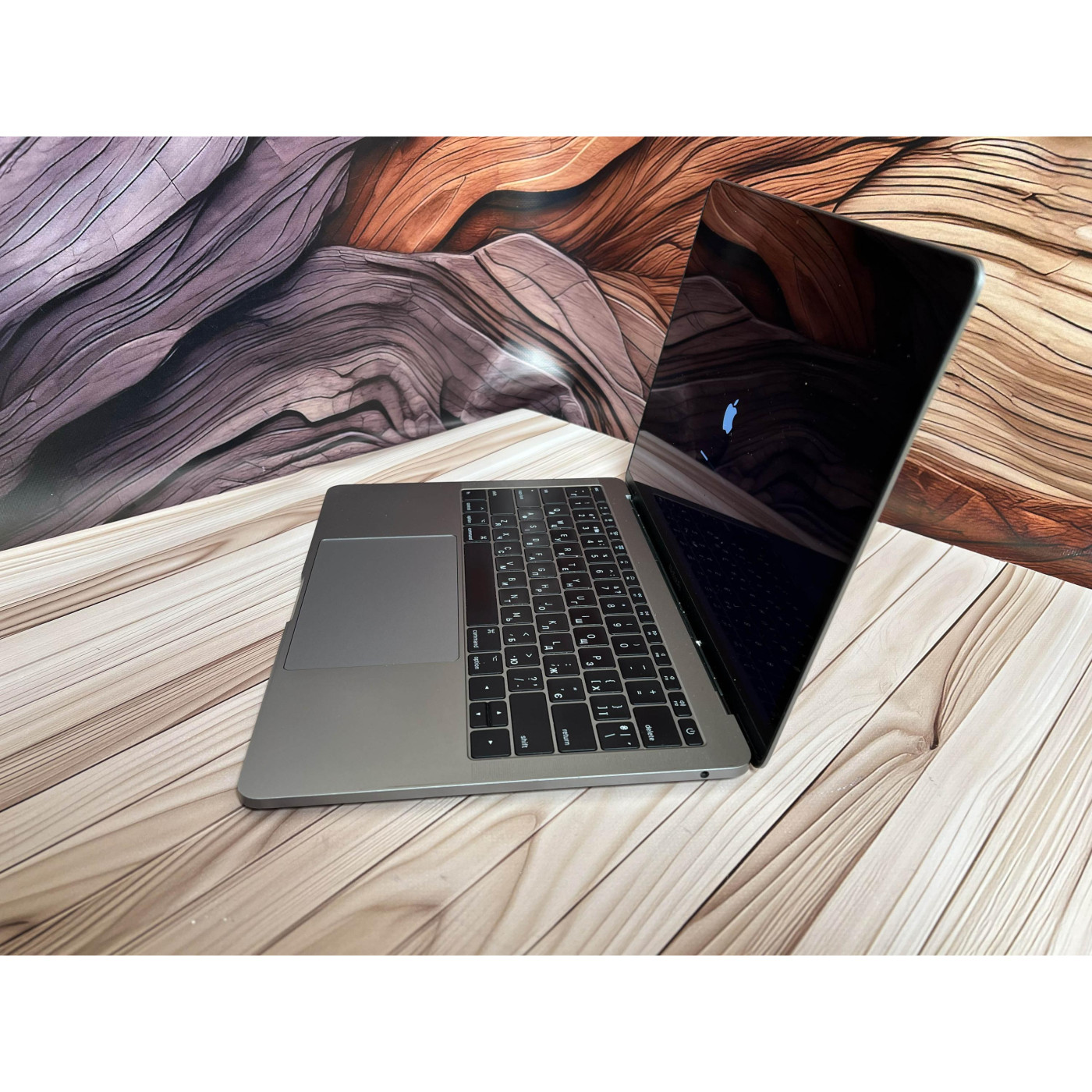Ноутбук Apple 13