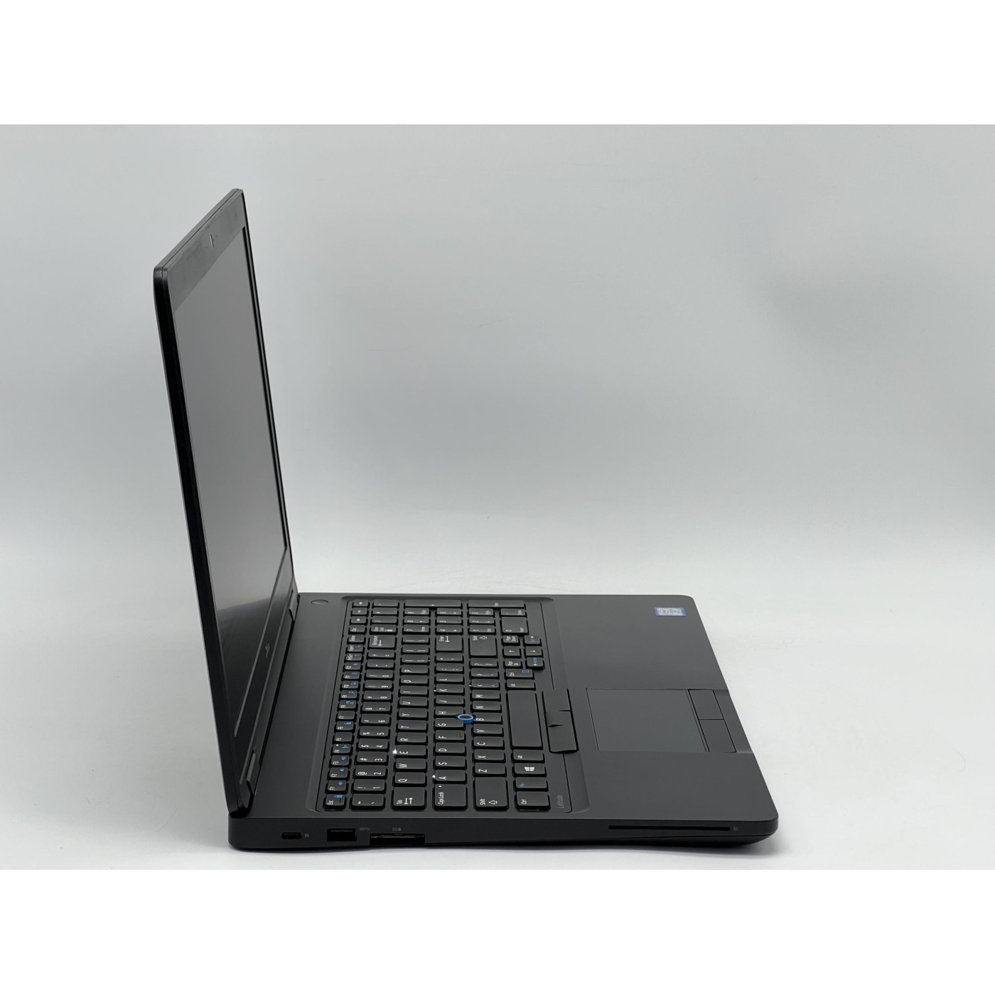 Ноутбук Dell 15.6 Latitude 5580 FHD IPS/Intel Core i5-7300U/8GB/120GB SSD/Intel HD Graphics 620/DOS/Black (SH2607318) Б/в