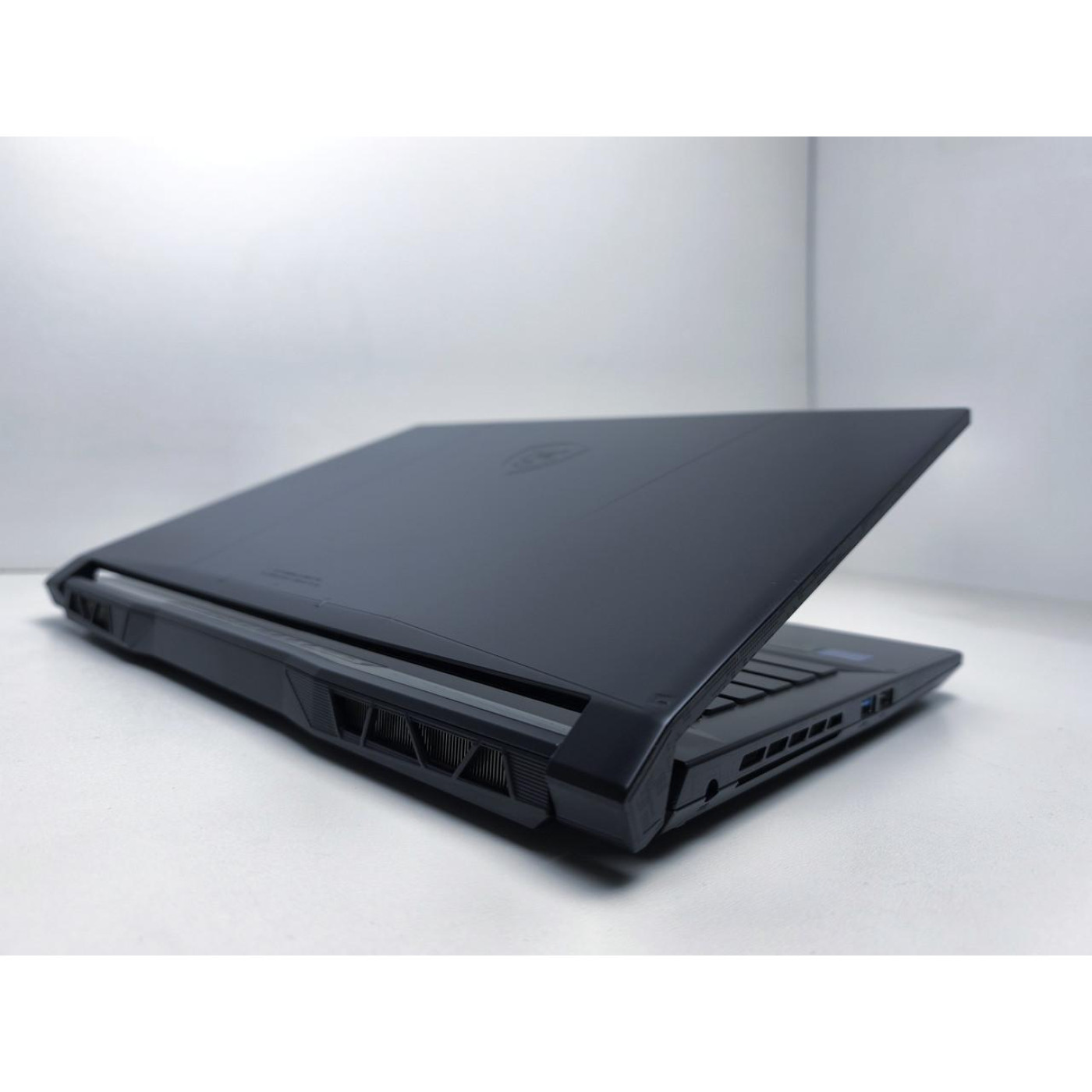Ноутбук MSI Katana 15.6