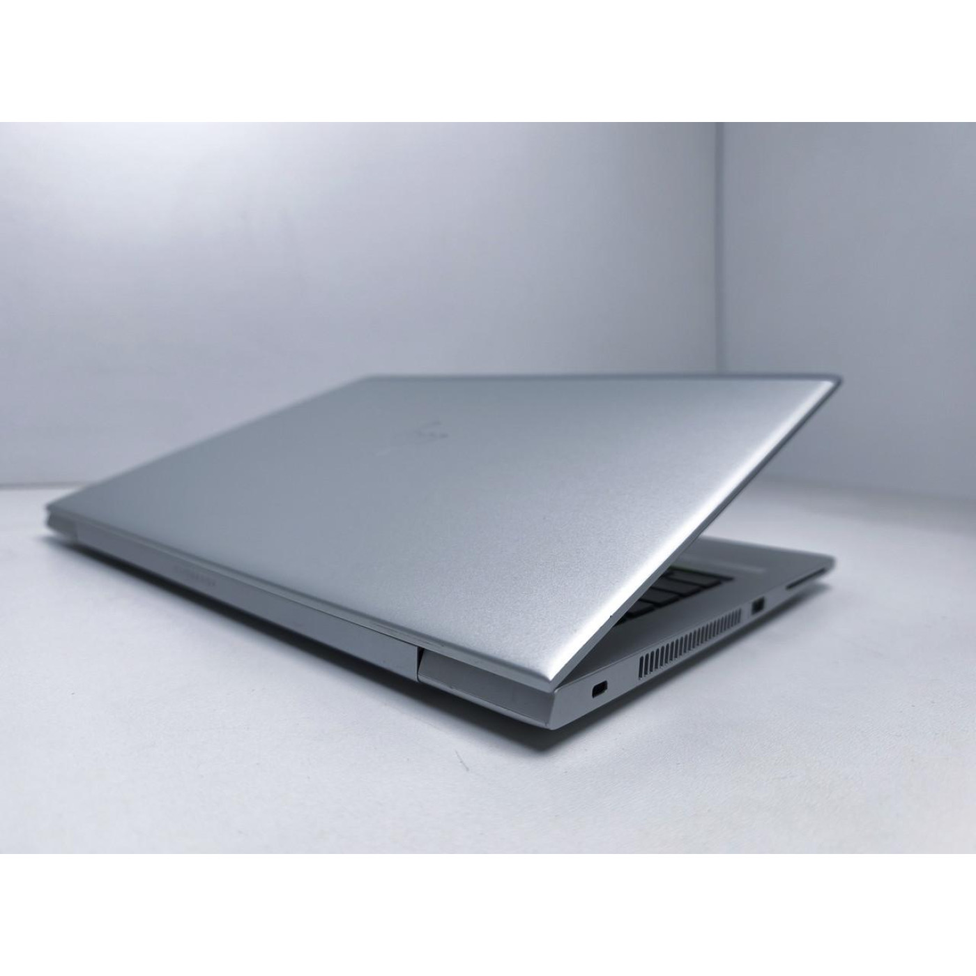 Ноутбук HP 14