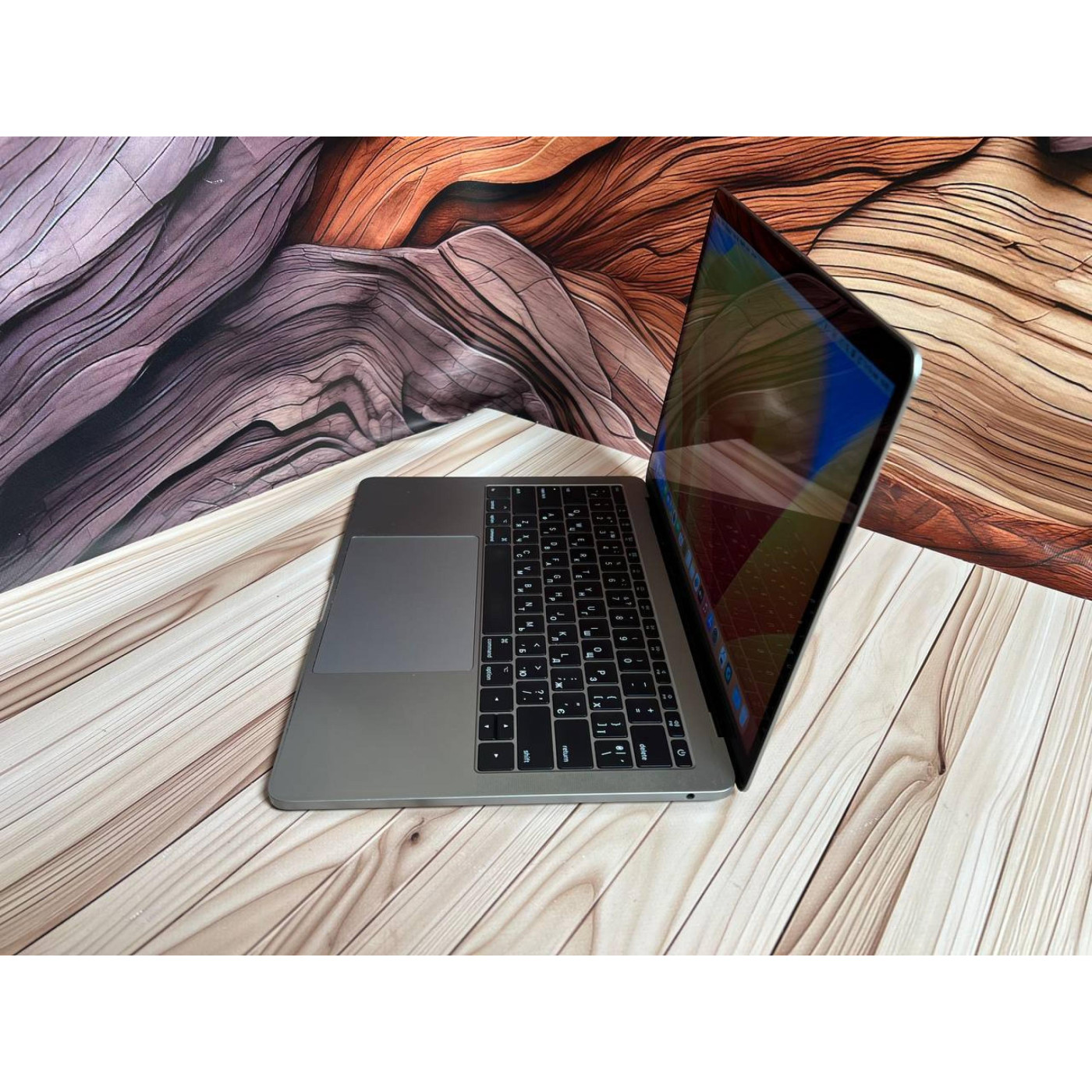 Ноутбук Apple 13
