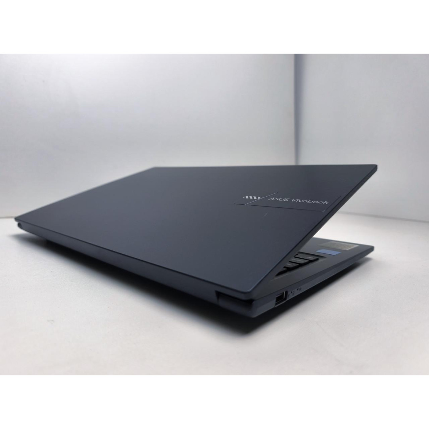 Ноутбук ASUS 15.6