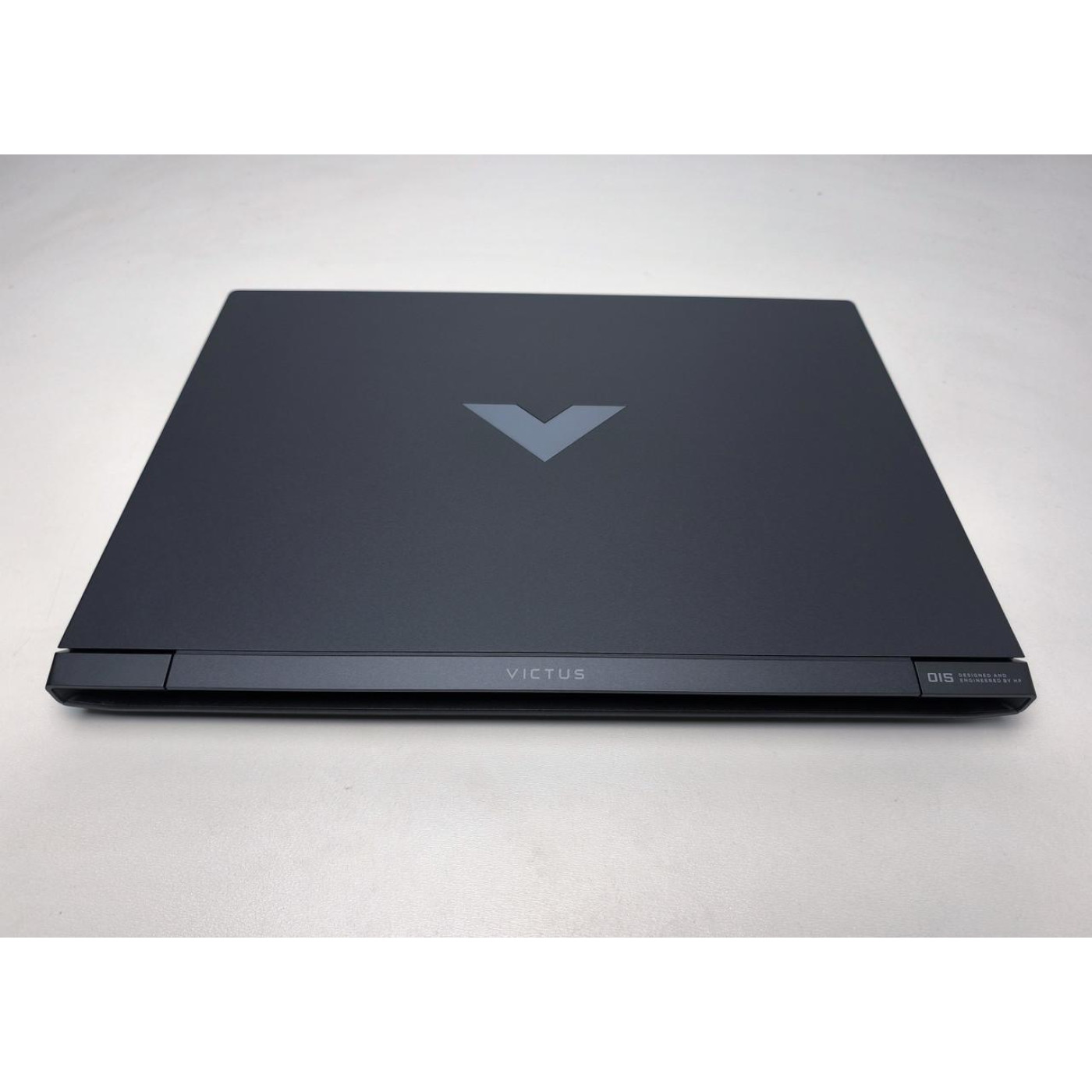 Ноутбук HP 15.6 Victus 15-fa2082wm FHD IPS 144Hz/Intel i5-13420H/16GB/512SSD/RTX 4050 6GB/NOGRAVING/W11H/Mica Silver (B5EQ3UA) U1