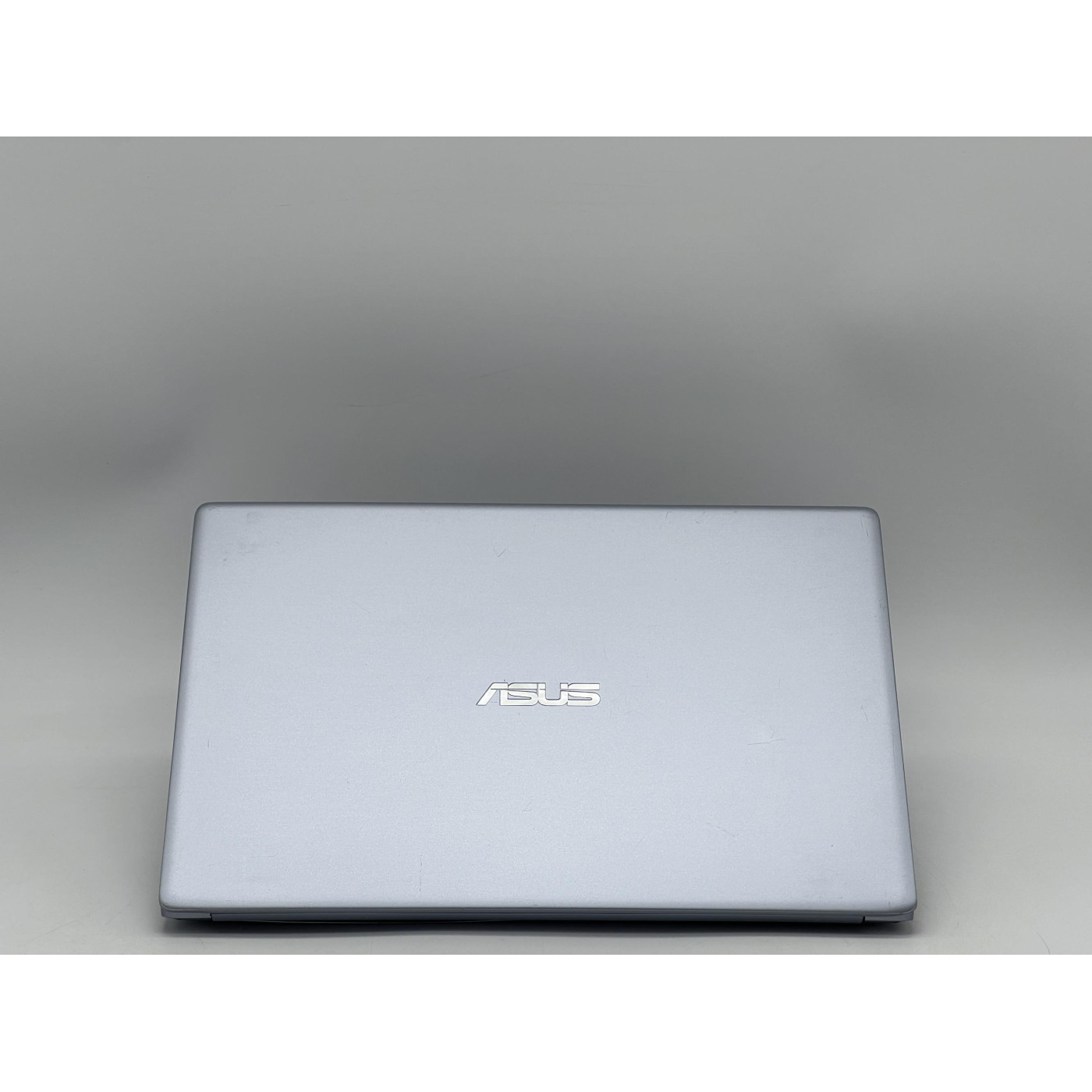 Ноутбук ASUS 14 Vivobook S14 S403F 14/Intel Core i5-8265U/8 Gb/240 Gb/Intel UHD Graphics 620/1920x1080/IPS (NS25031734) Б/в