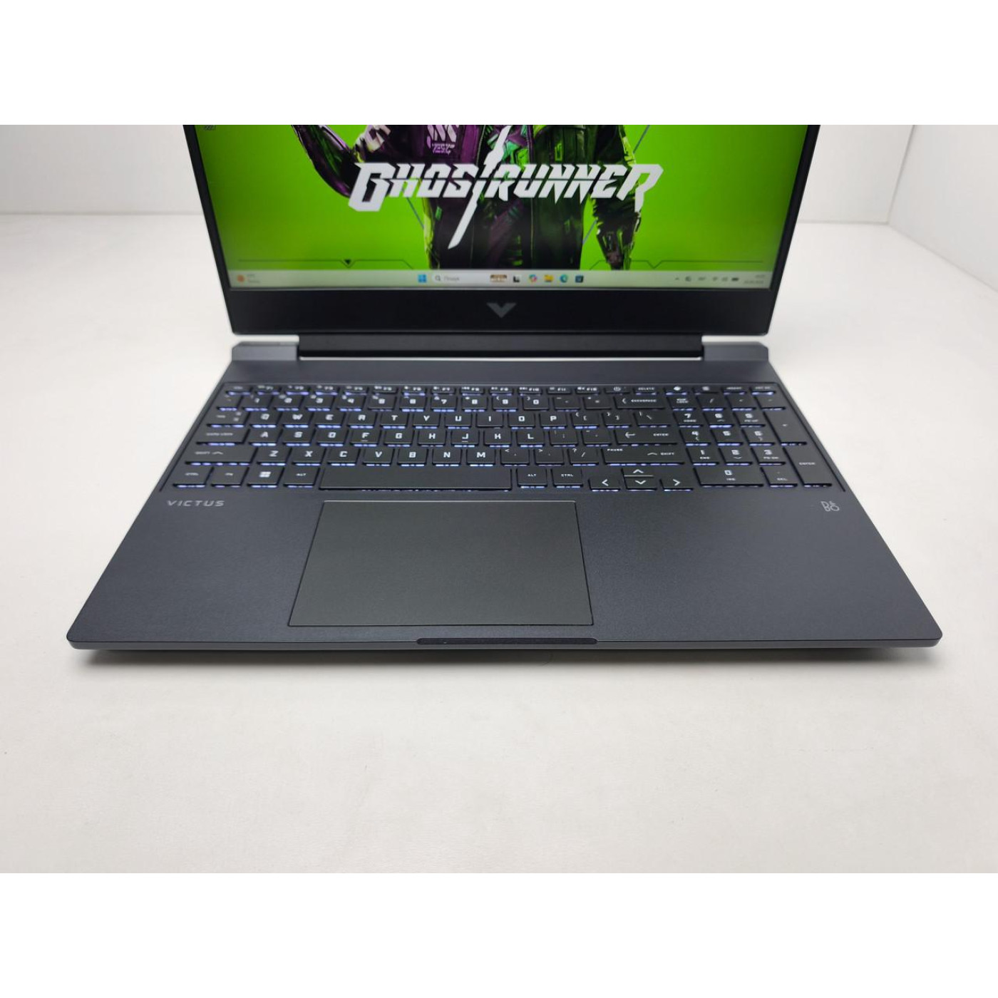 Ноутбук Hewlett Packard 15.6 HP Victus FHD IPS 144Hz/Intel Core i7-12700H/16GB/512GB SSD/NVIDIA GeForce RTX 3050 Ti 4GB/DOS/Mica Silver (14457) Б/у
