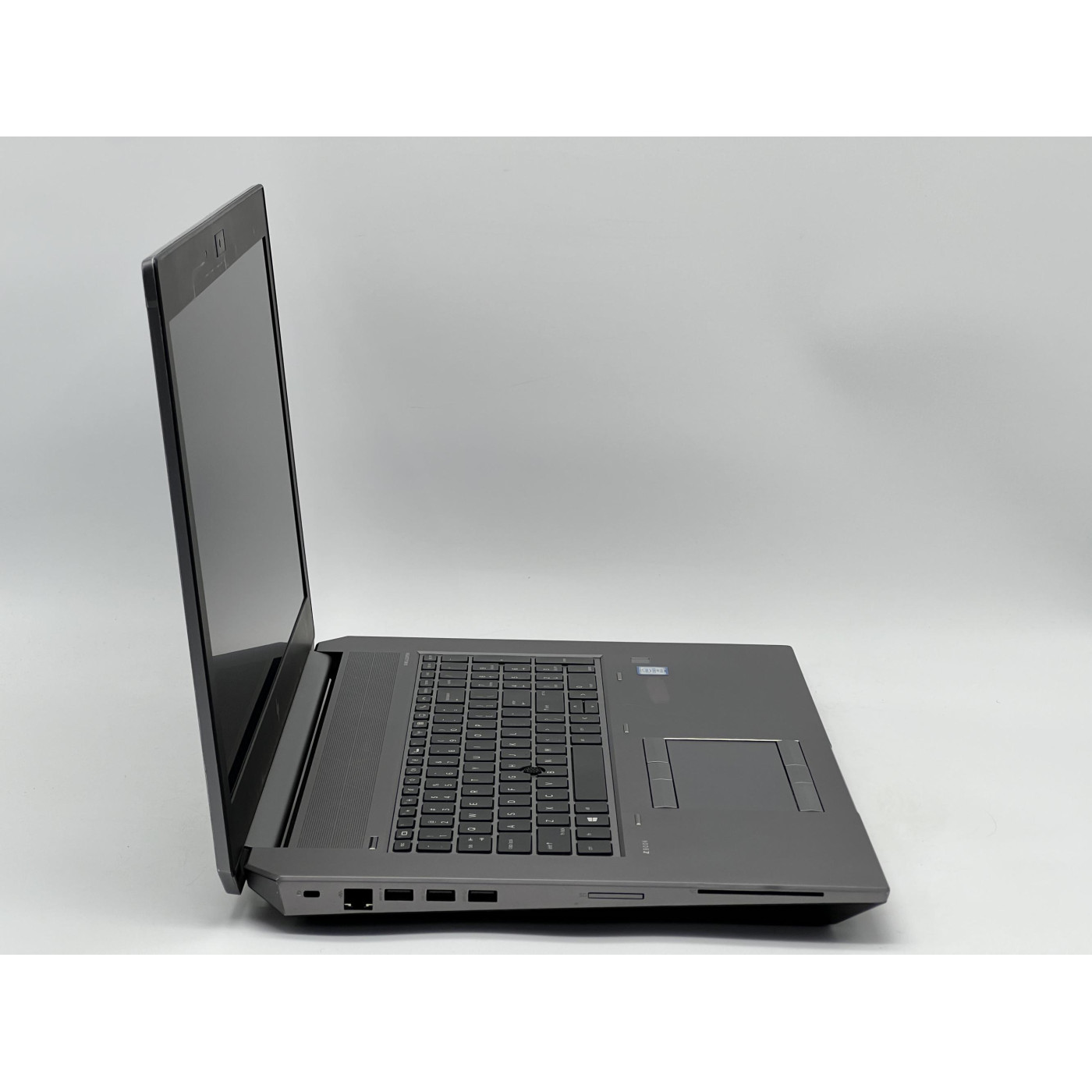 Ноутбук HP 17.3 ZBook 17 G5 FHD IPS/Intel Core i5-8400H/16GB/480GB SSD/NVIDIA Quadro P2000/DOS/Silver (SH26081018) Б/у