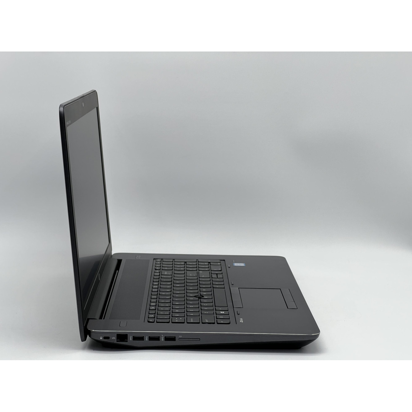 Ноутбук HP 17.3 ZBook 17 G3 HD+ TN/Intel Core i5-6440HQ/16GB/480GB SSD/NVIDIA Quadro M1000M 2GB/DOS/Black (SH2603698) Б/у